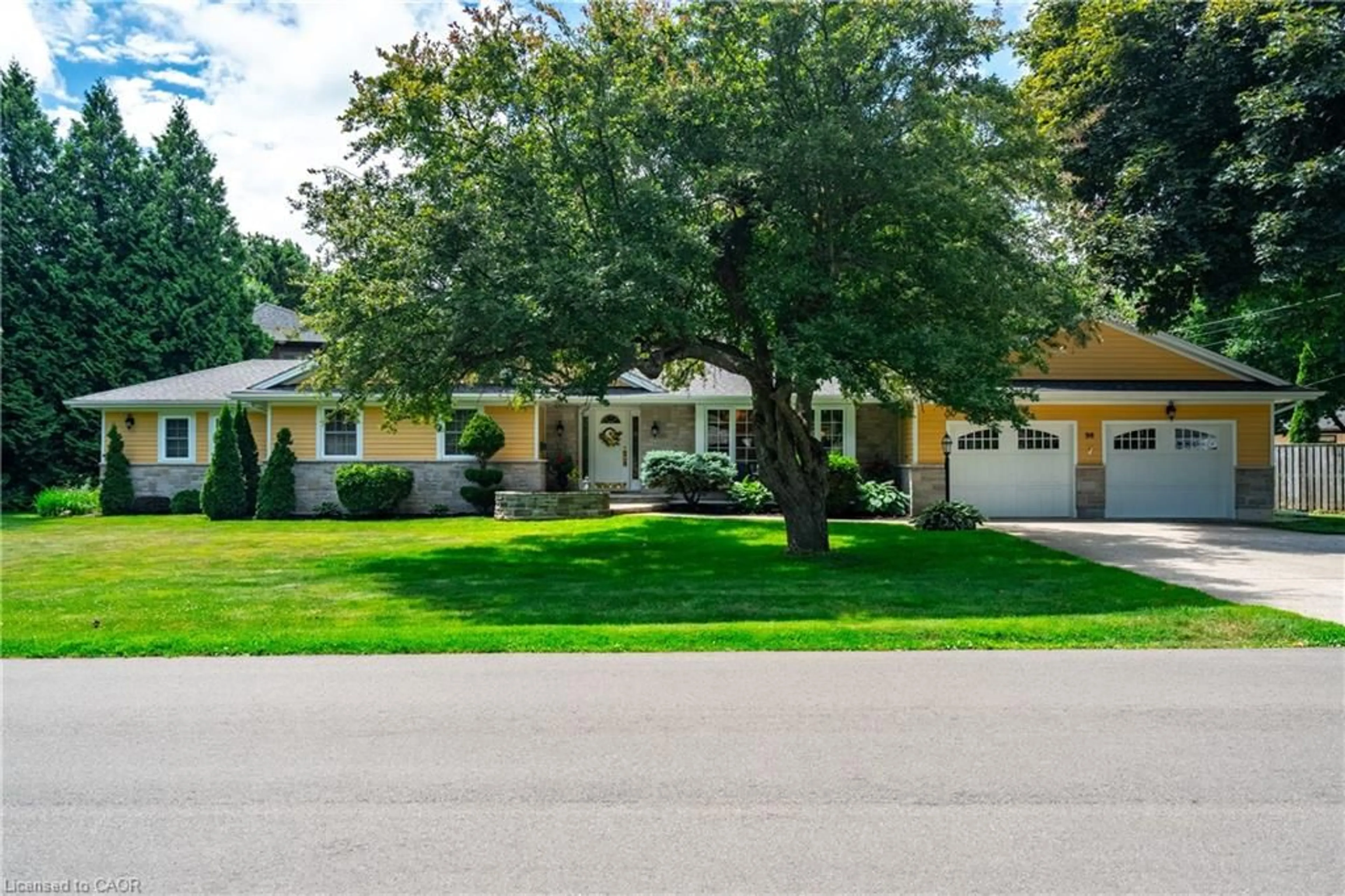 Unknown for 98 Hadley Dr, Ancaster Ontario L9G 1H2