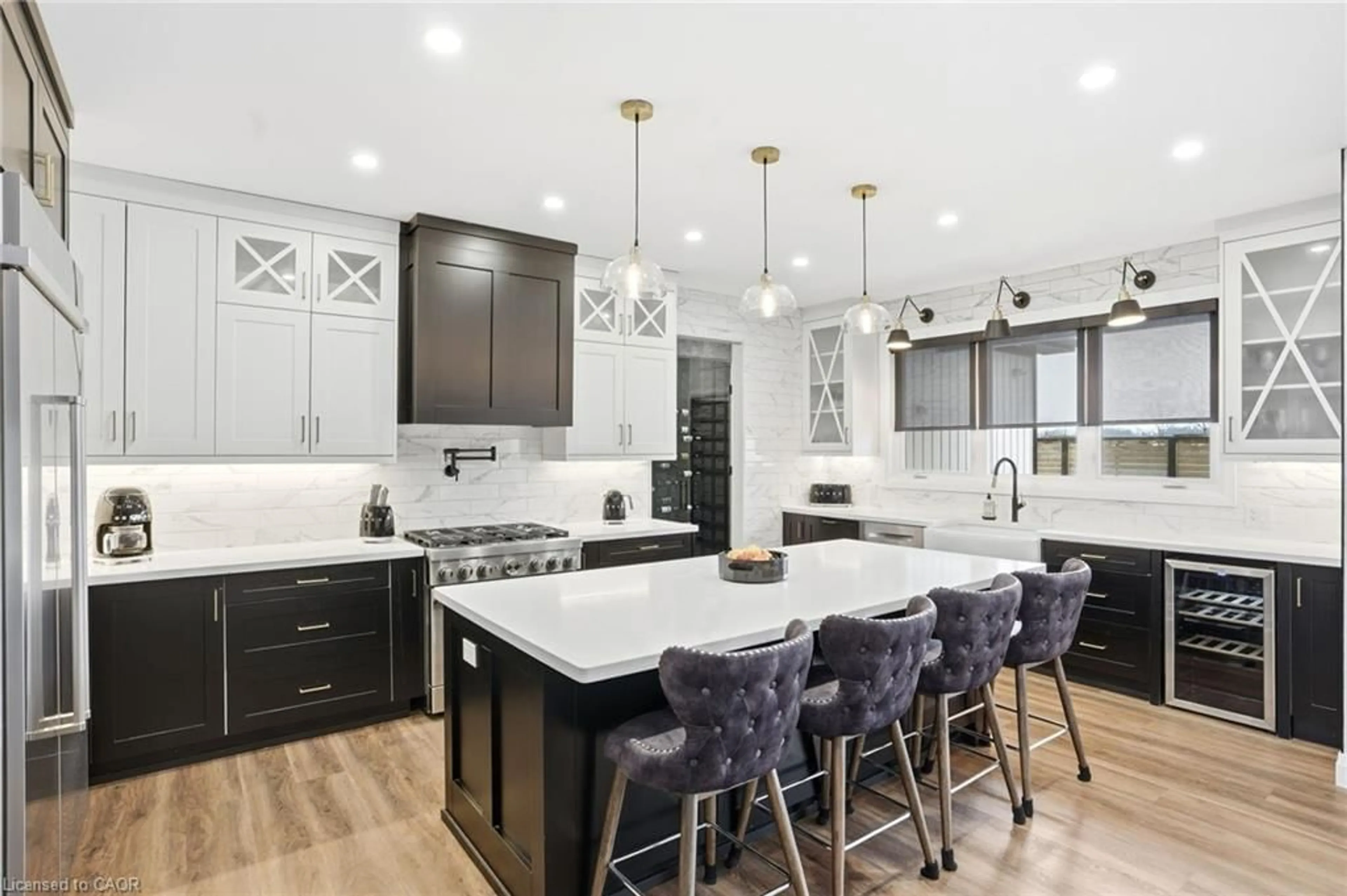 Open concept kitchen, ceramic/tile floor for 480 Pleasant Beach Rd, Port Colborne Ontario L0S 1R0