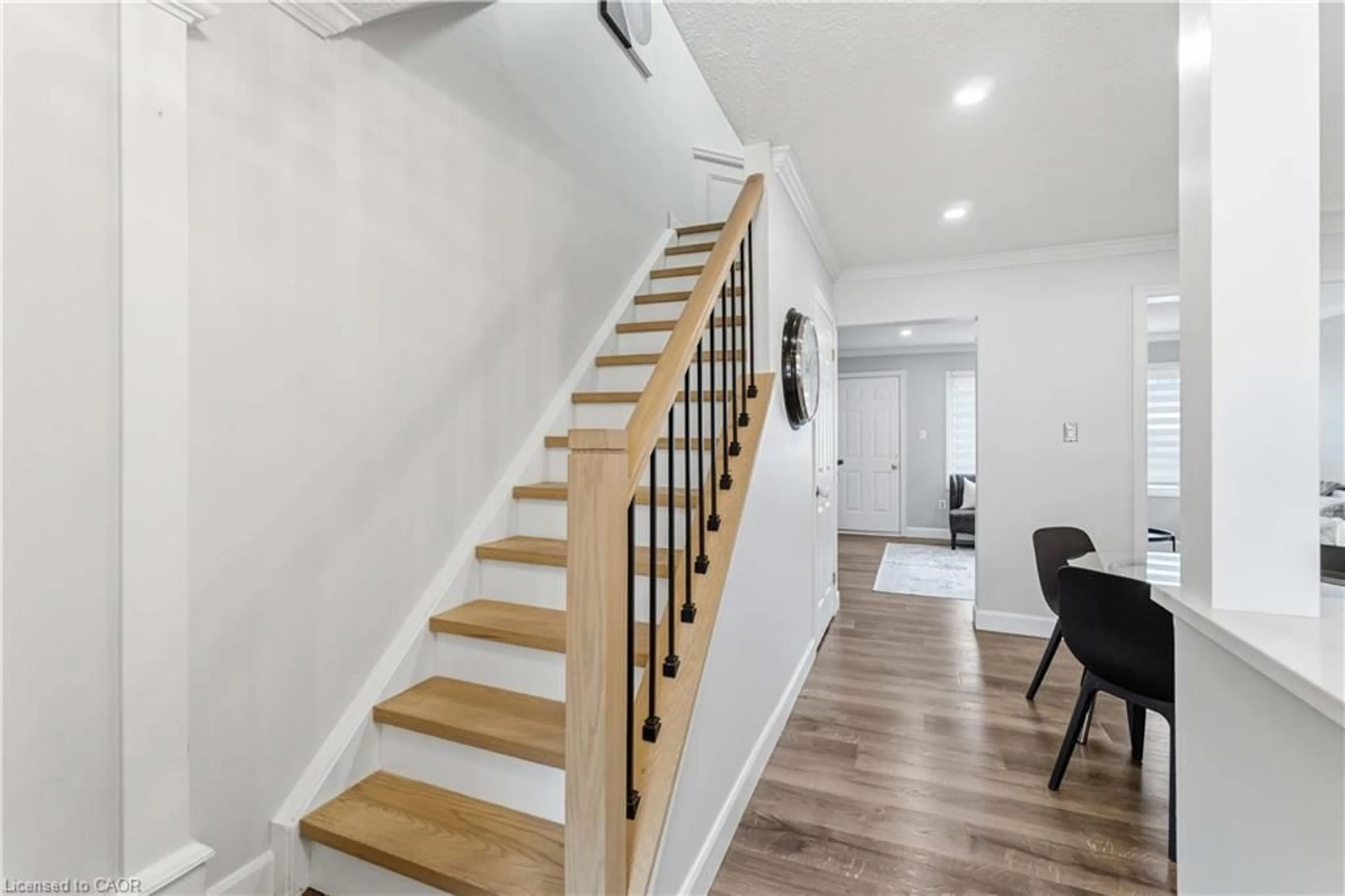 Stairs for 10 Angus Rd #39, Hamilton Ontario L8K 6K3
