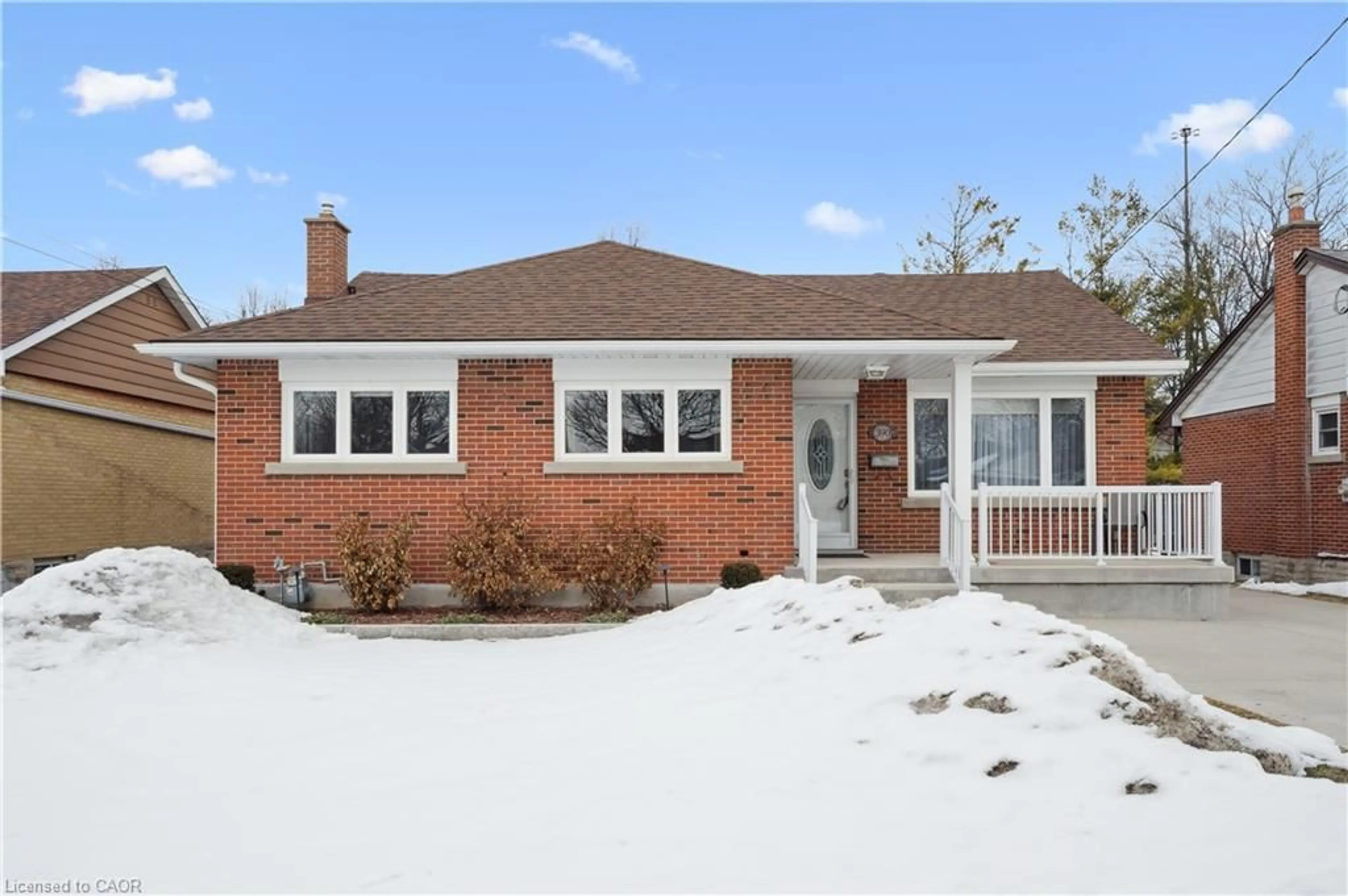Home with brick exterior material, street for 390 Dumfries Ave, Kitchener Ontario N2H 2G1