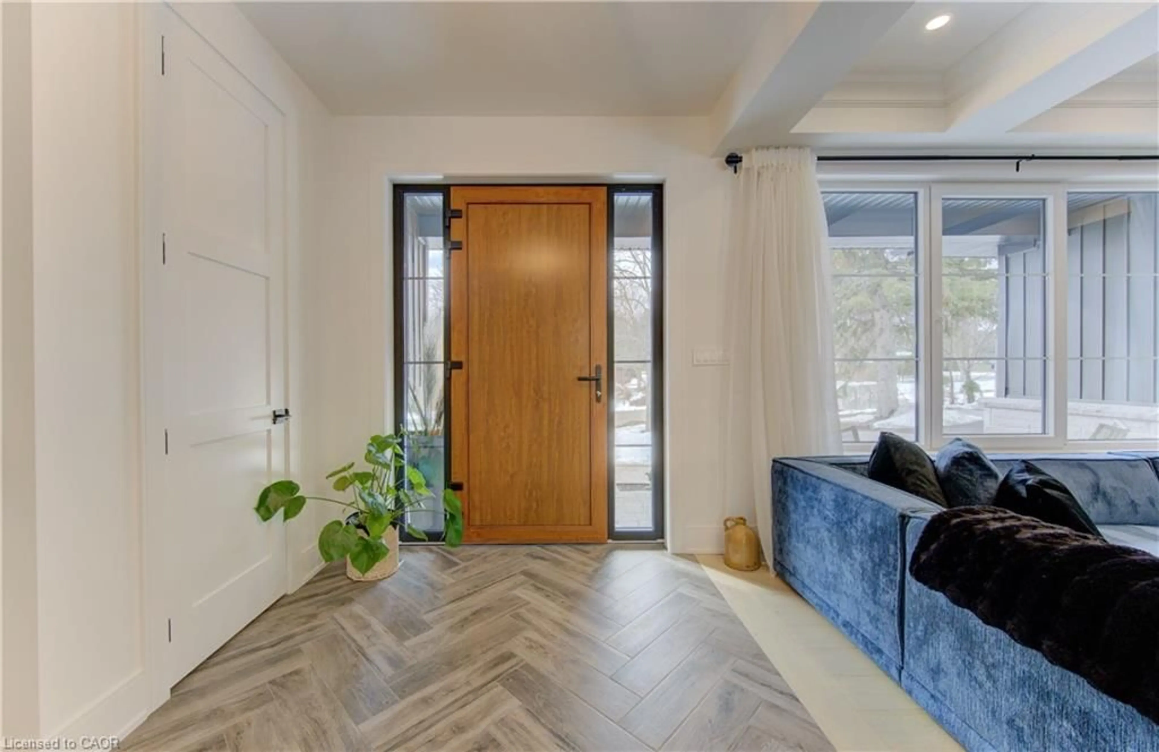 Indoor entryway for 89 Isley Dr, Maryhill Ontario N0B 2B0