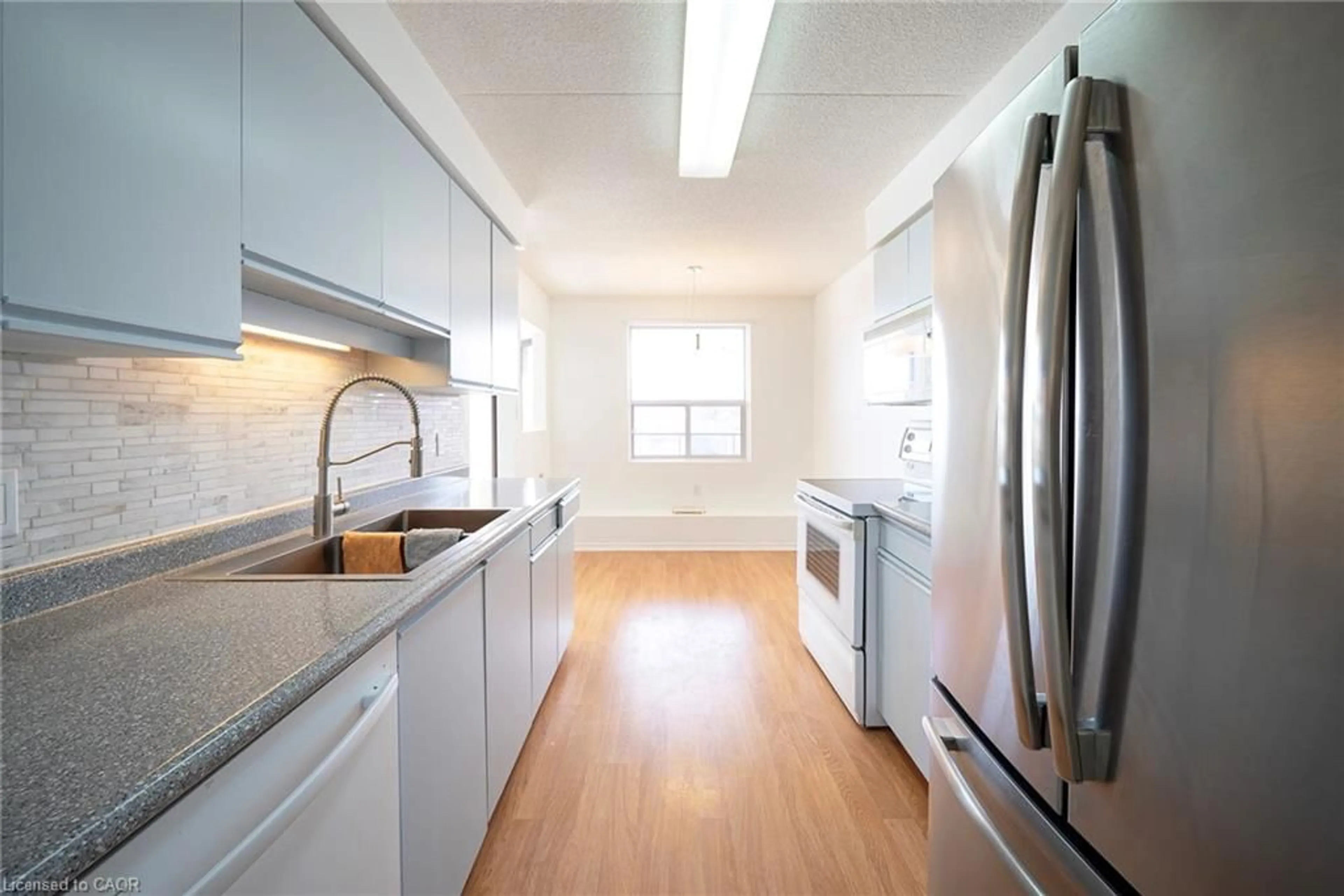 Standard kitchen, wood/laminate floor for 17 Mill Pond Crt #301, Simcoe Ontario N3Y 5H9