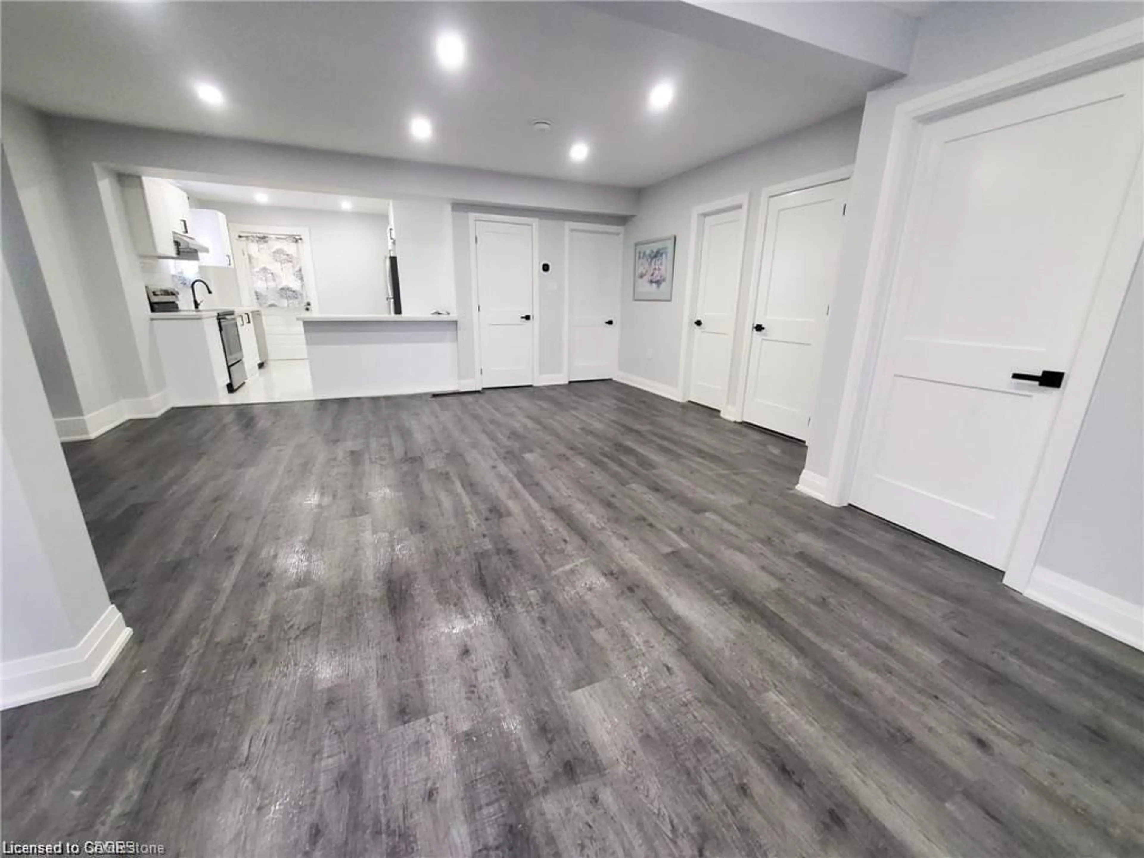 A pic of a room for 94 Brook St, Simcoe Ontario N3Y 3G5