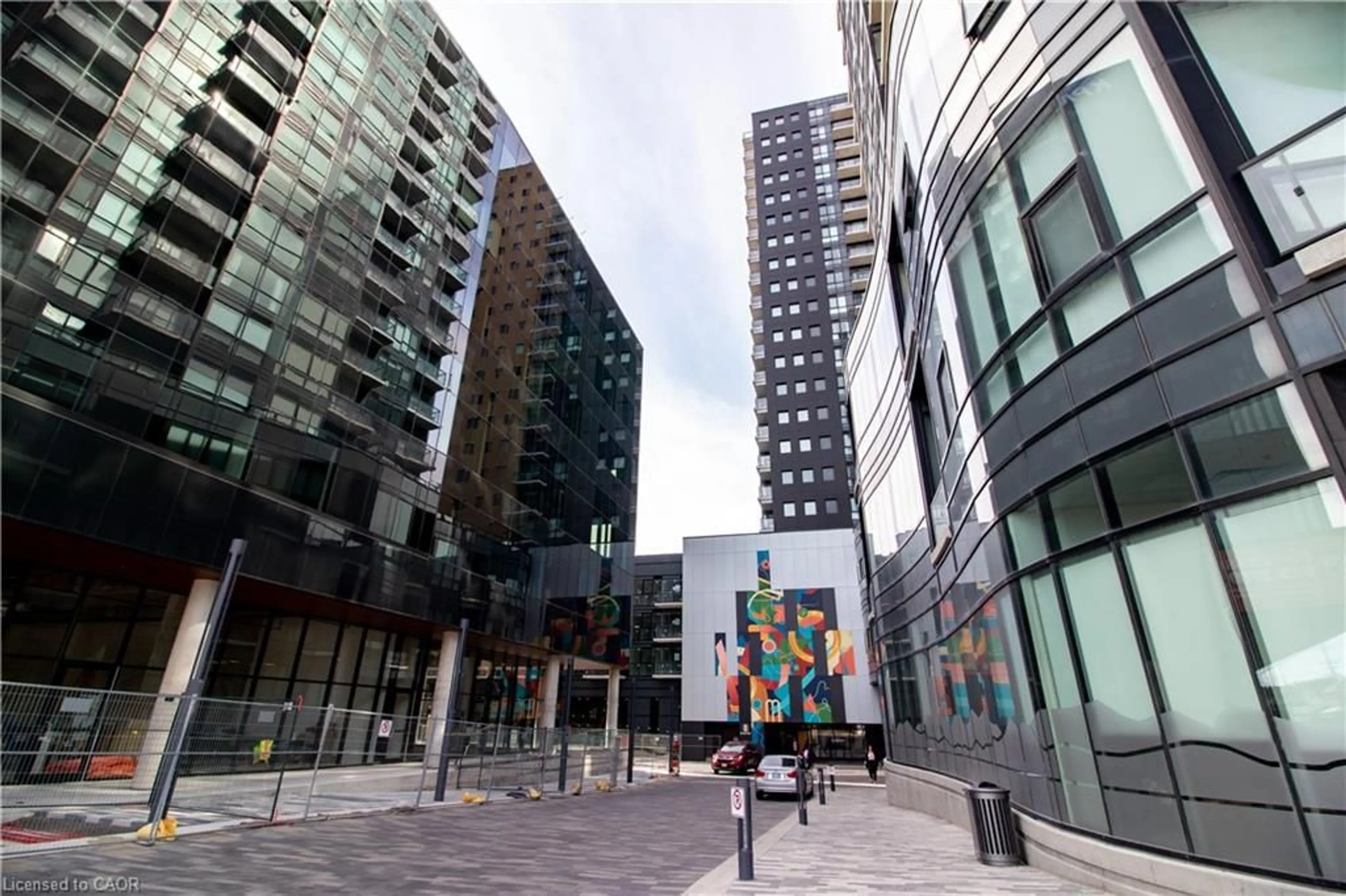 Unknown for 100 Garment St #1507, Kitchener Ontario N2G 0C3