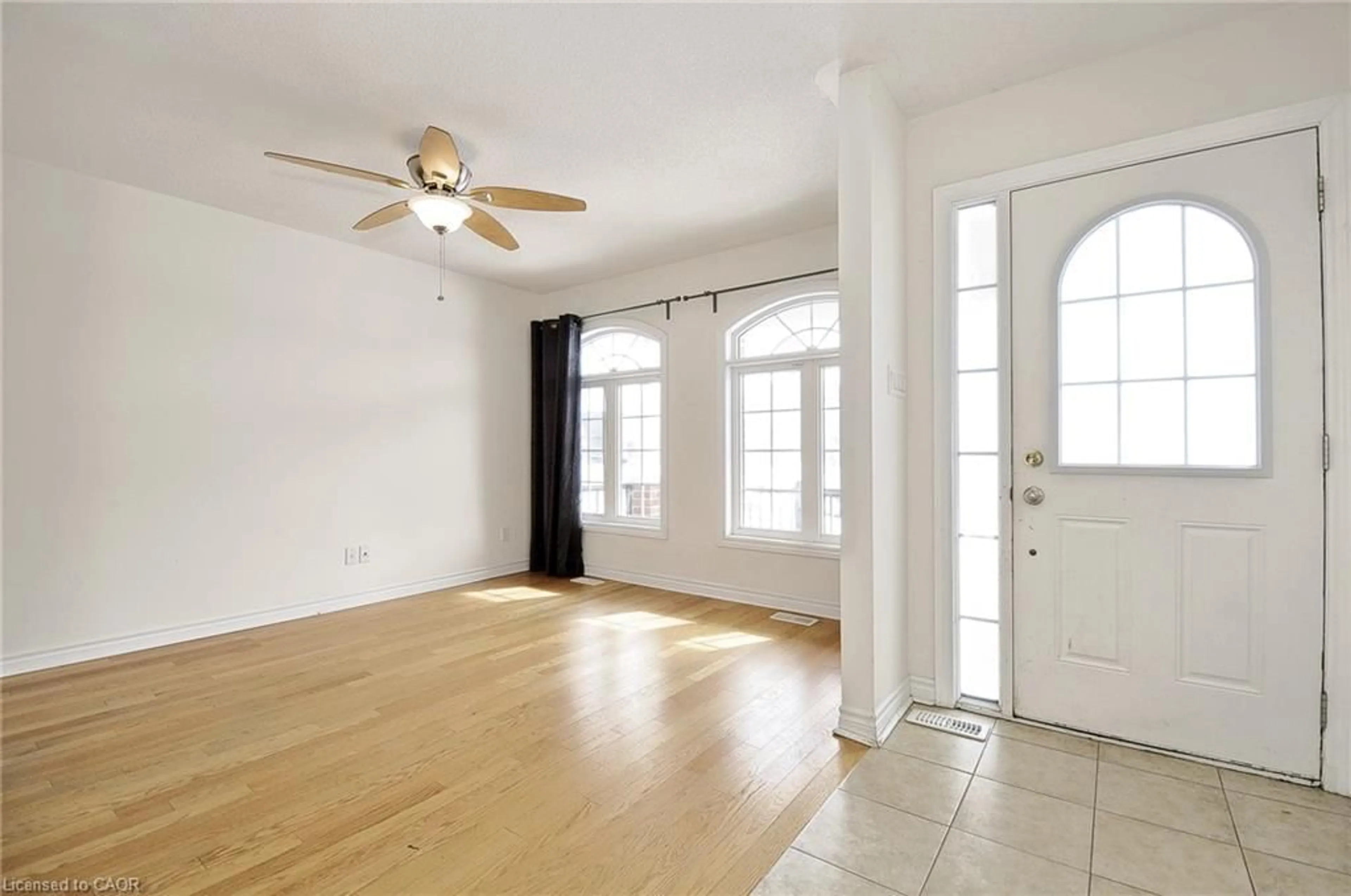 Unknown for 955 Adams Ave, Listowel Ontario N4W 0E6