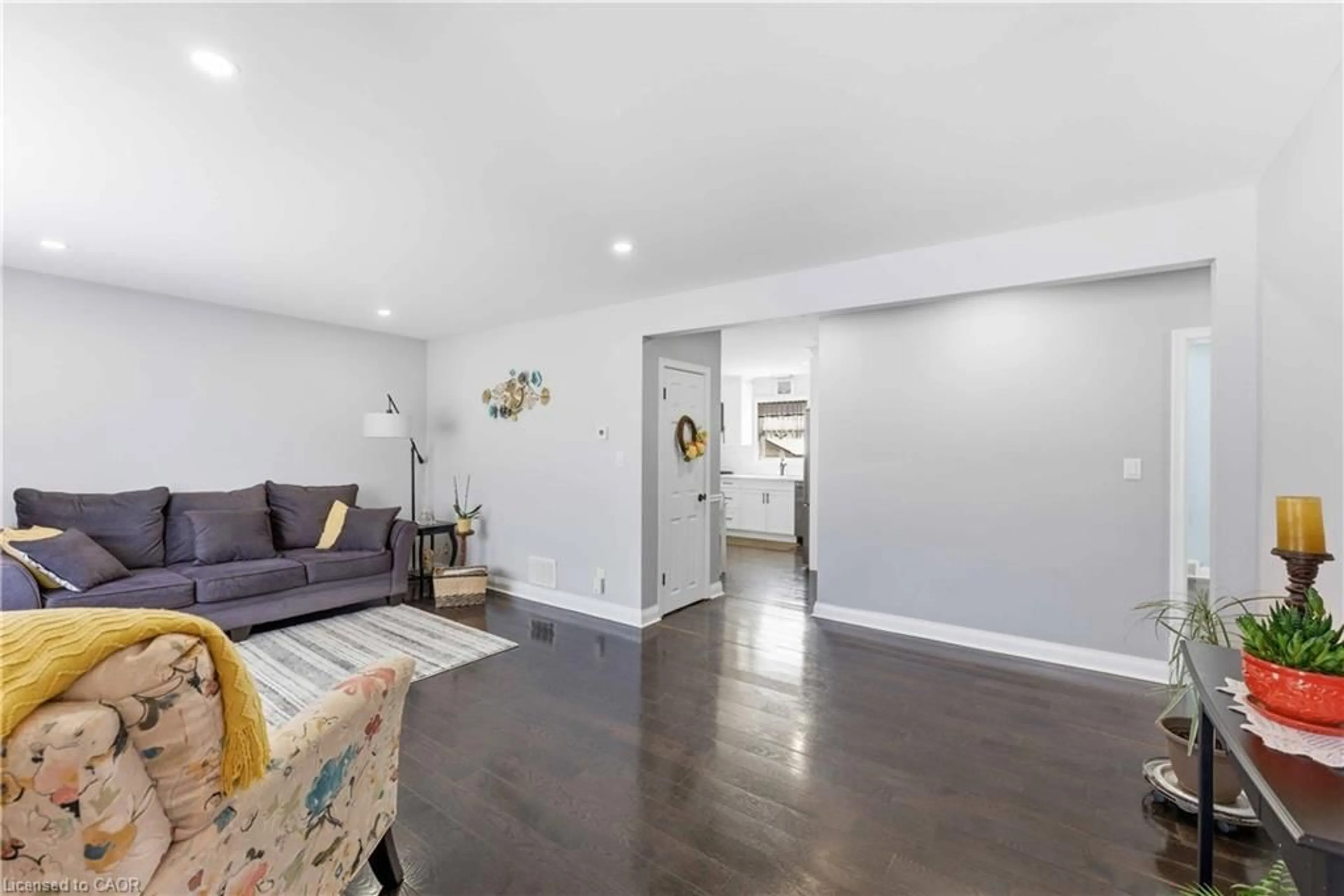 Unknown for 6122 Burdette Dr, Niagara Falls Ontario L2E 5G7