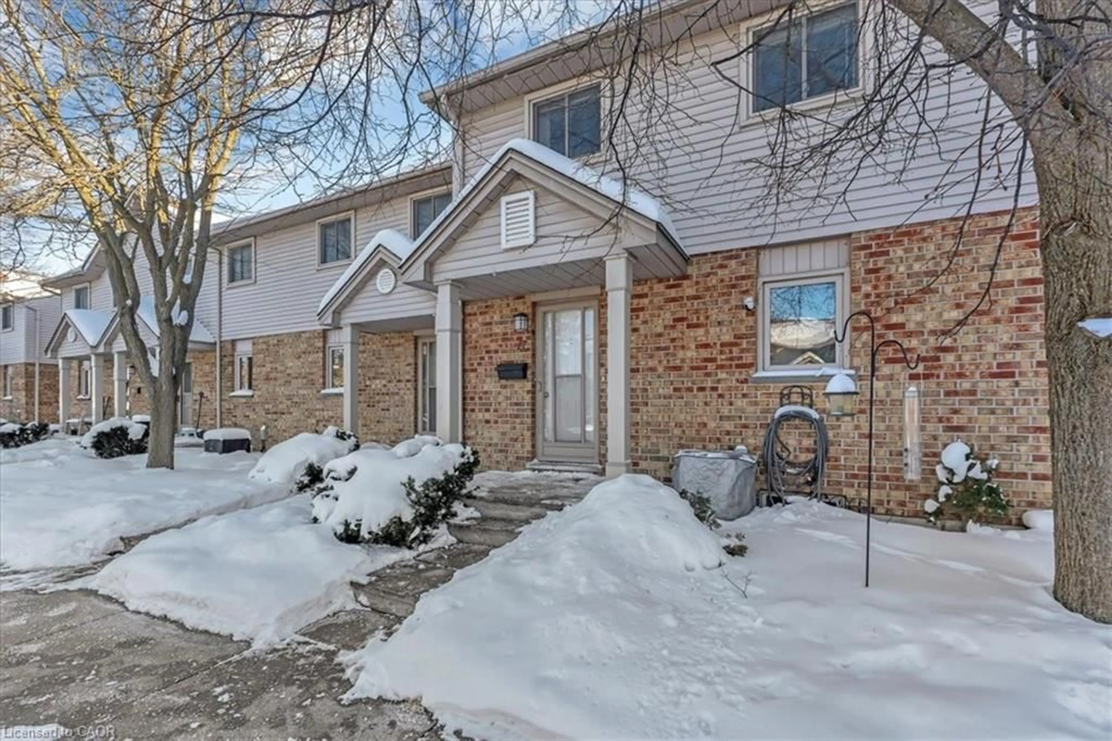 Home with brick exterior material, street for 217 Martinet Ave #17, London Ontario N5V 4P5
