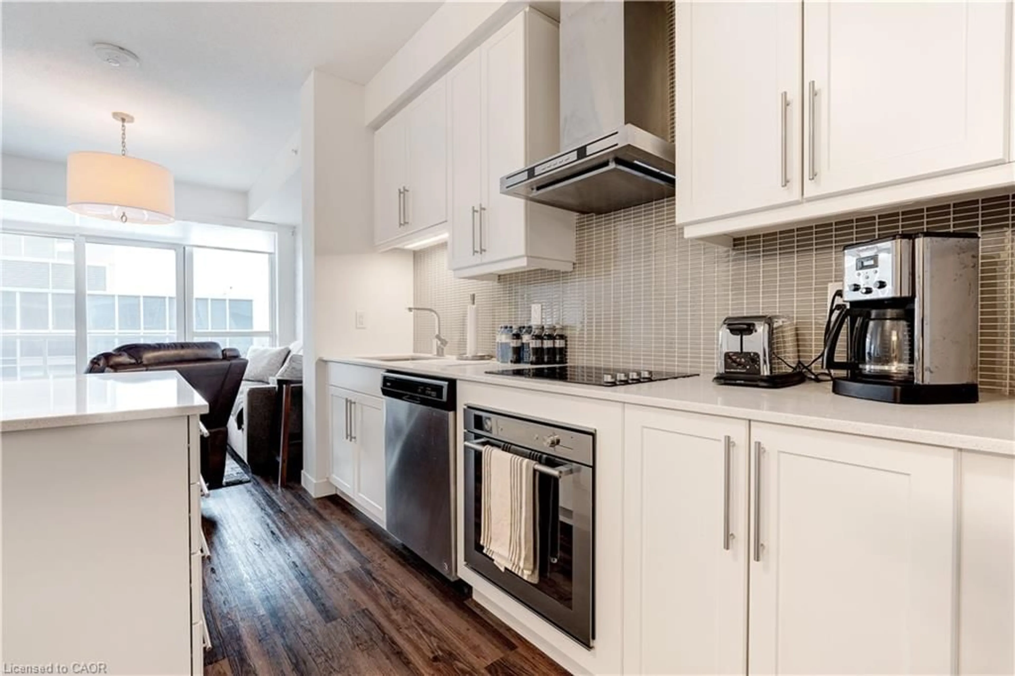 Unknown for 2087 Fairview St #2101, Burlington Ontario L7R 0E5