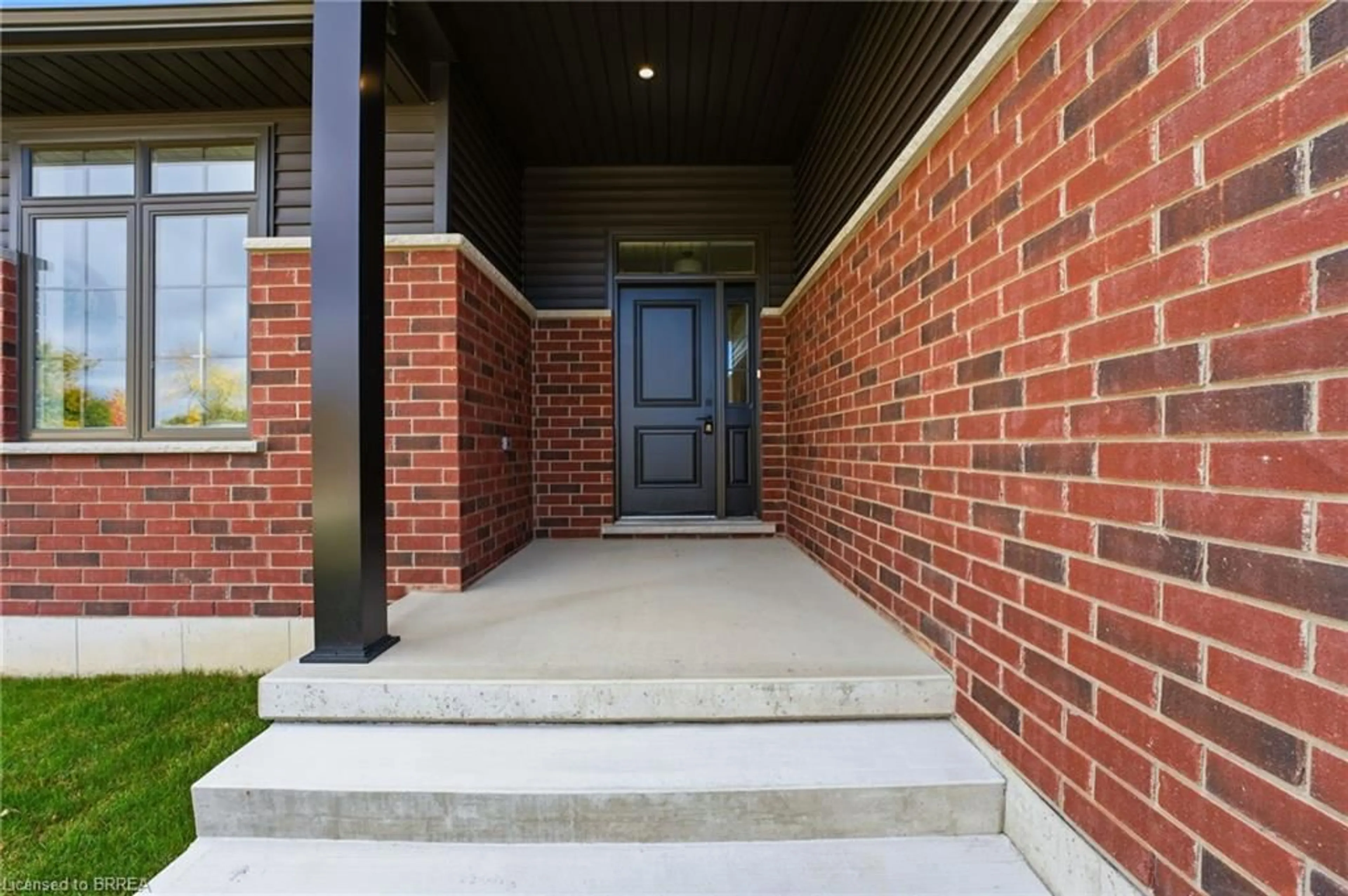 Home with brick exterior material, street for 146 Vanrooy Trail, Waterford Ontario N0E 1Y0