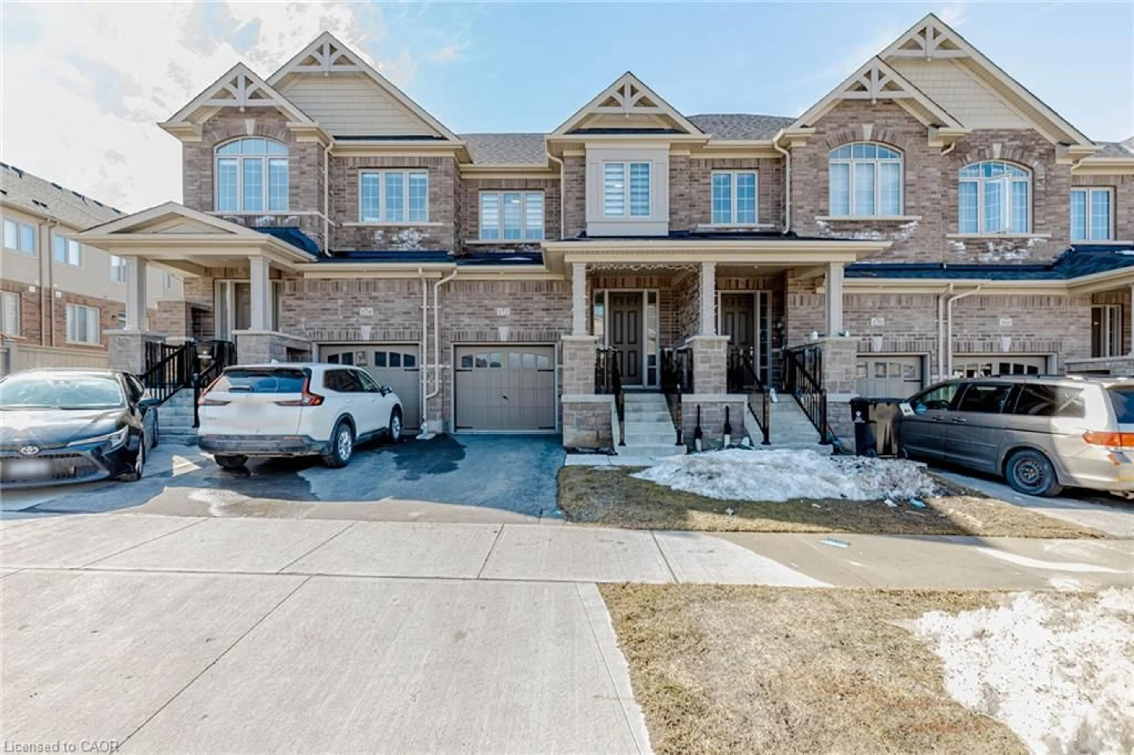 Home with brick exterior material, street for 172 Beckview Dr, Kitchener Ontario N2R 0S6