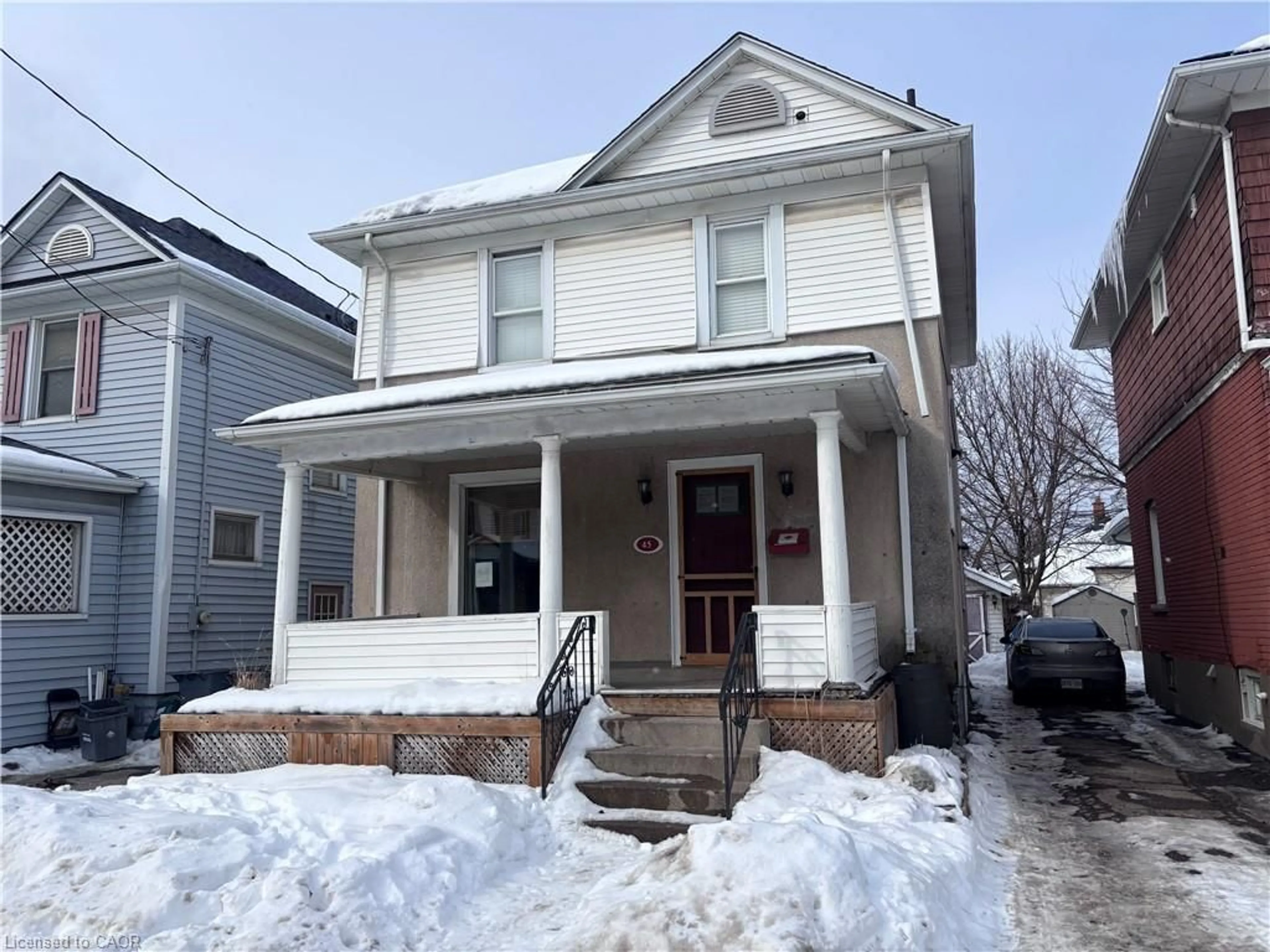 Unknown for 45 Chaplin Ave, St. Catharines Ontario L2R 2E4