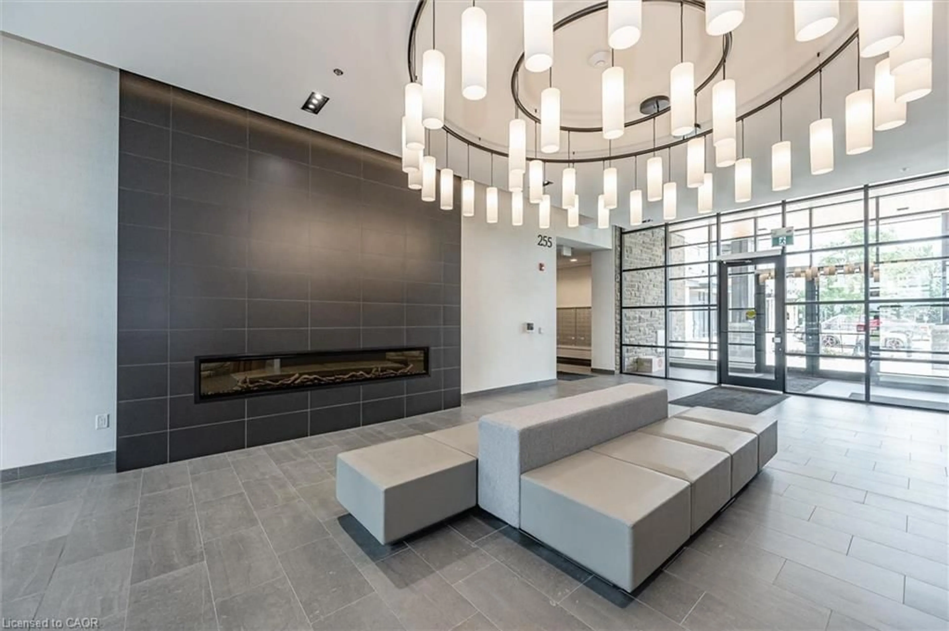 Lobby for 251 Northfield Dr #609, Waterloo Ontario N2K 0G9