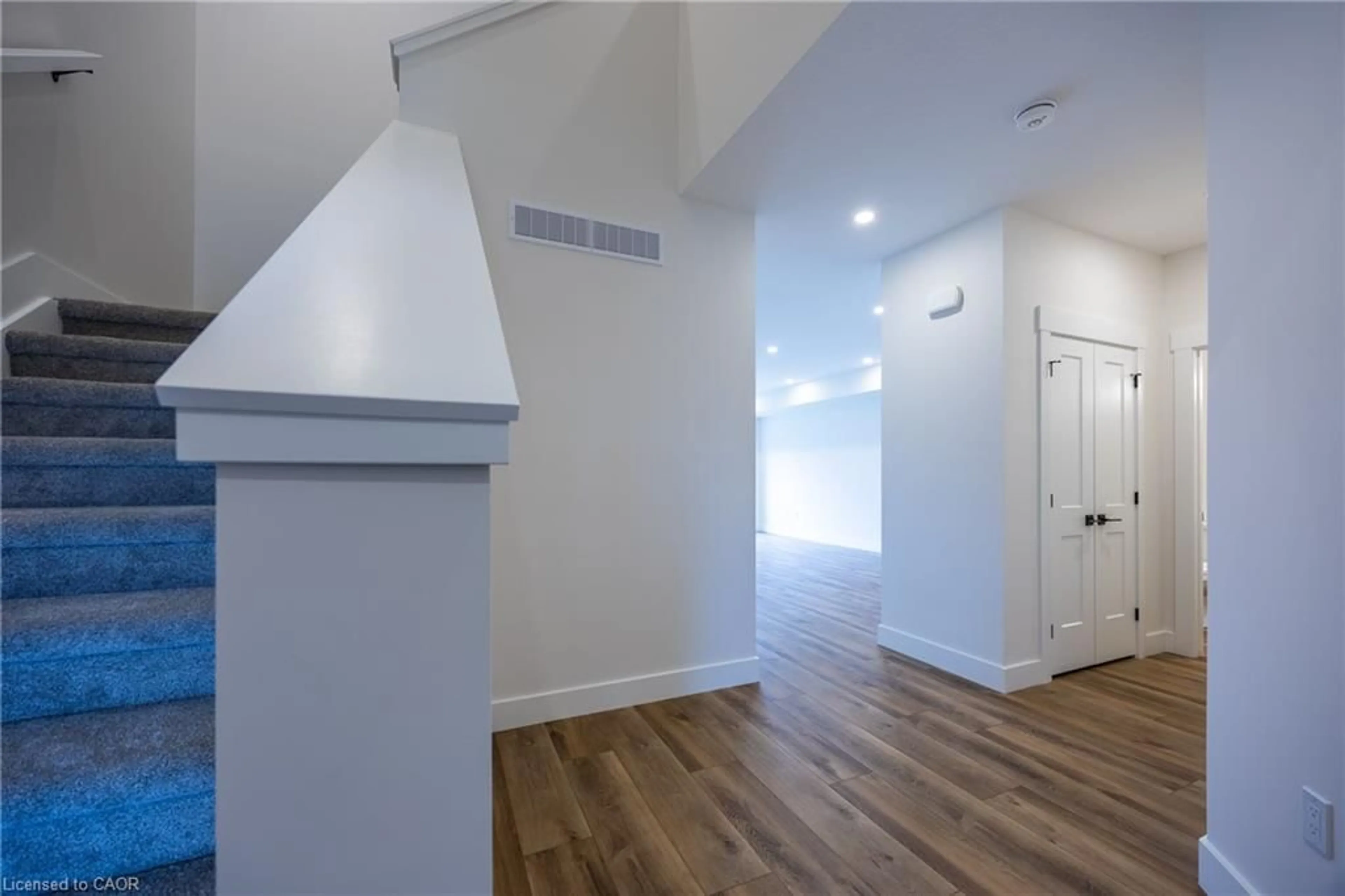 A pic of a room for 103 Amber St, Waterford Ontario N0E 1Y0