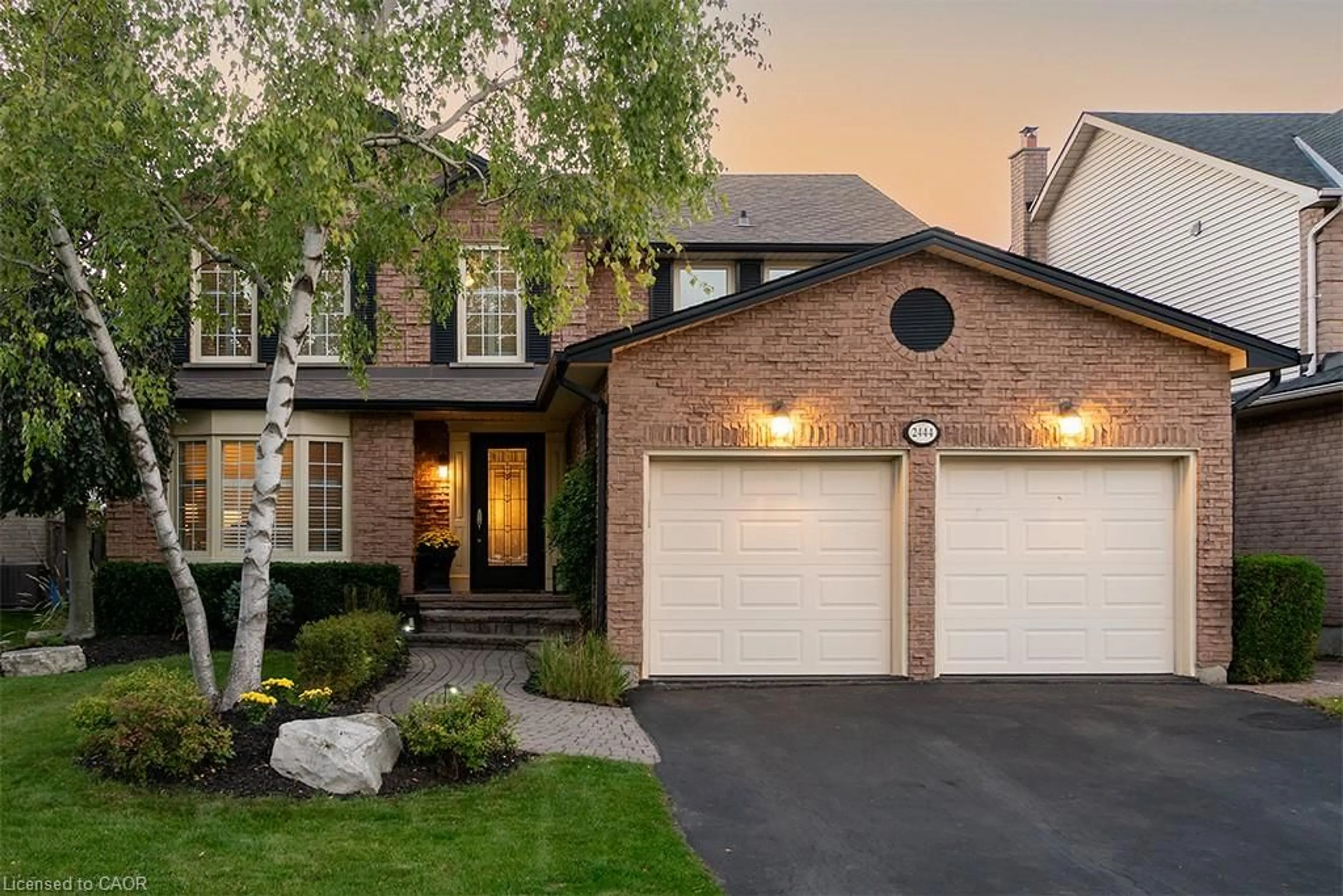 Home with brick exterior material, street for 2444 Butternut Cres, Burlington Ontario L7M 3L9
