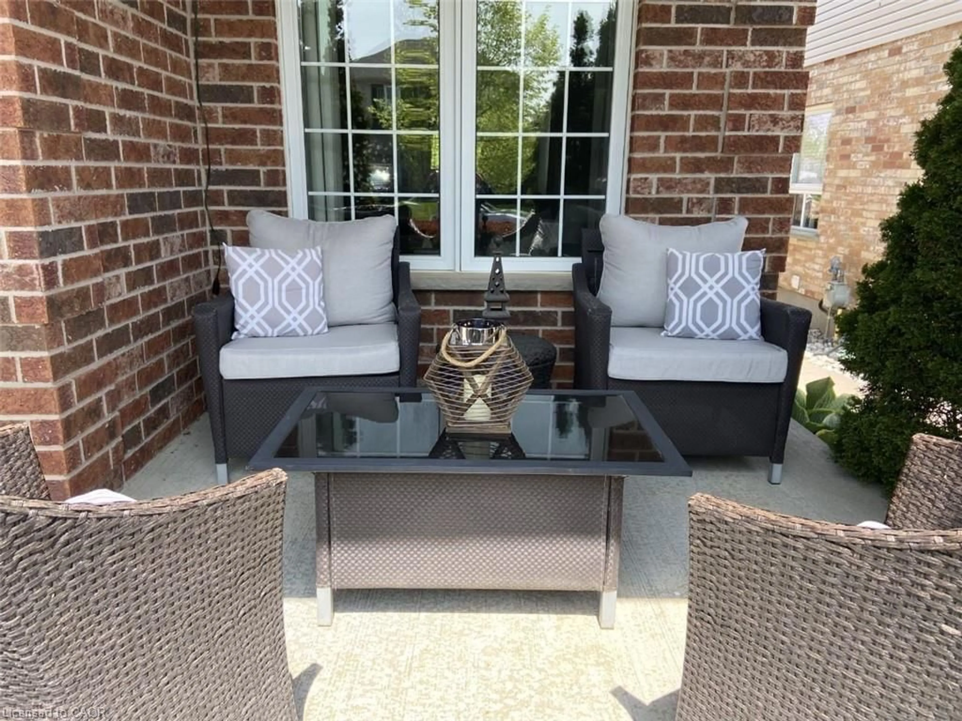 Patio, water/lake/river/ocean view for 113 Wheeler Crt, Rockwood Ontario N0B 2K0