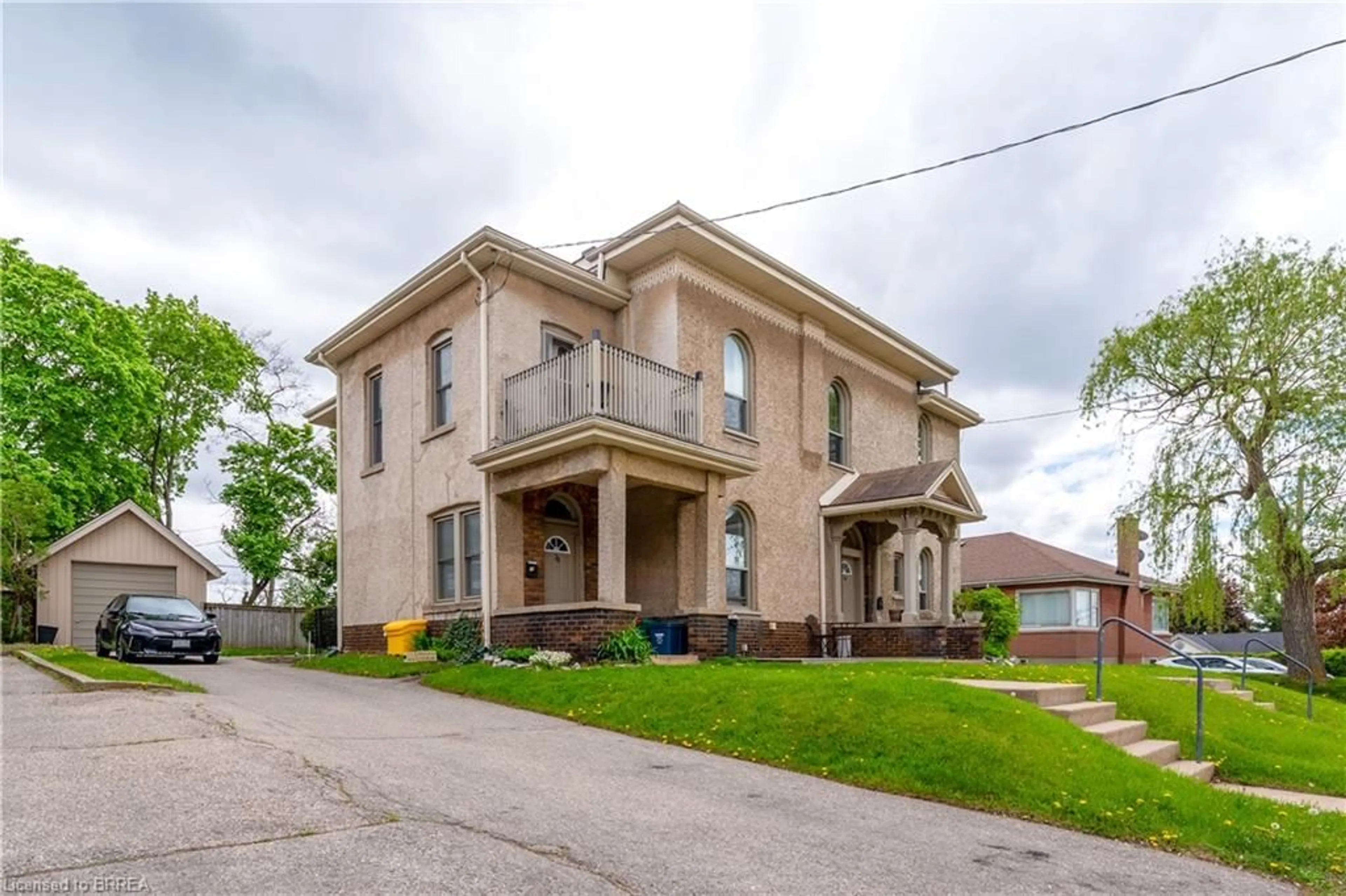 Home with brick exterior material, building for 23 Lyons Ave, Brantford Ontario N3R 4P8