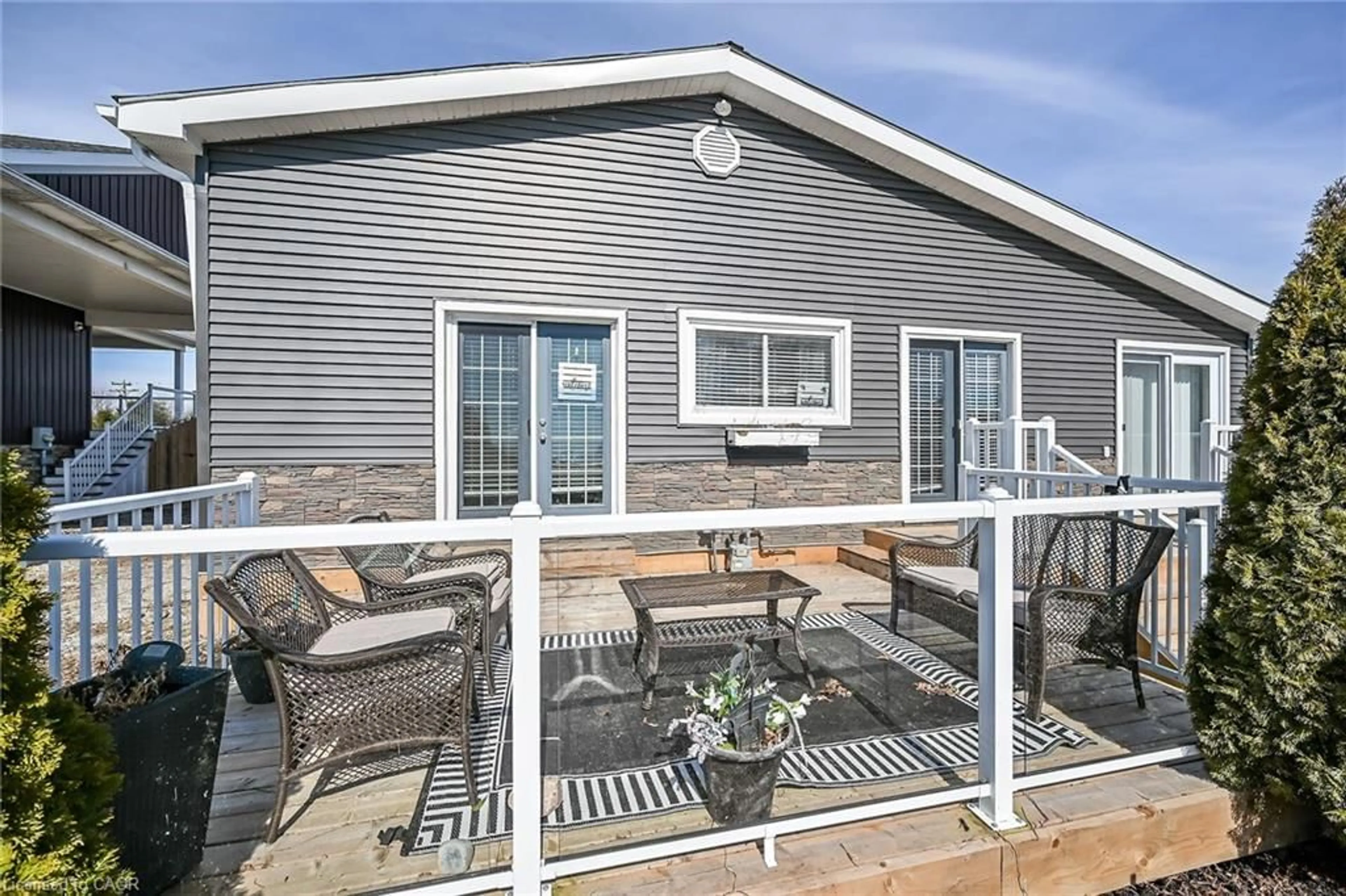 Patio, water/lake/river/ocean view for 87 Lakeshore Rd, Haldimand Ontario N0A 1P0