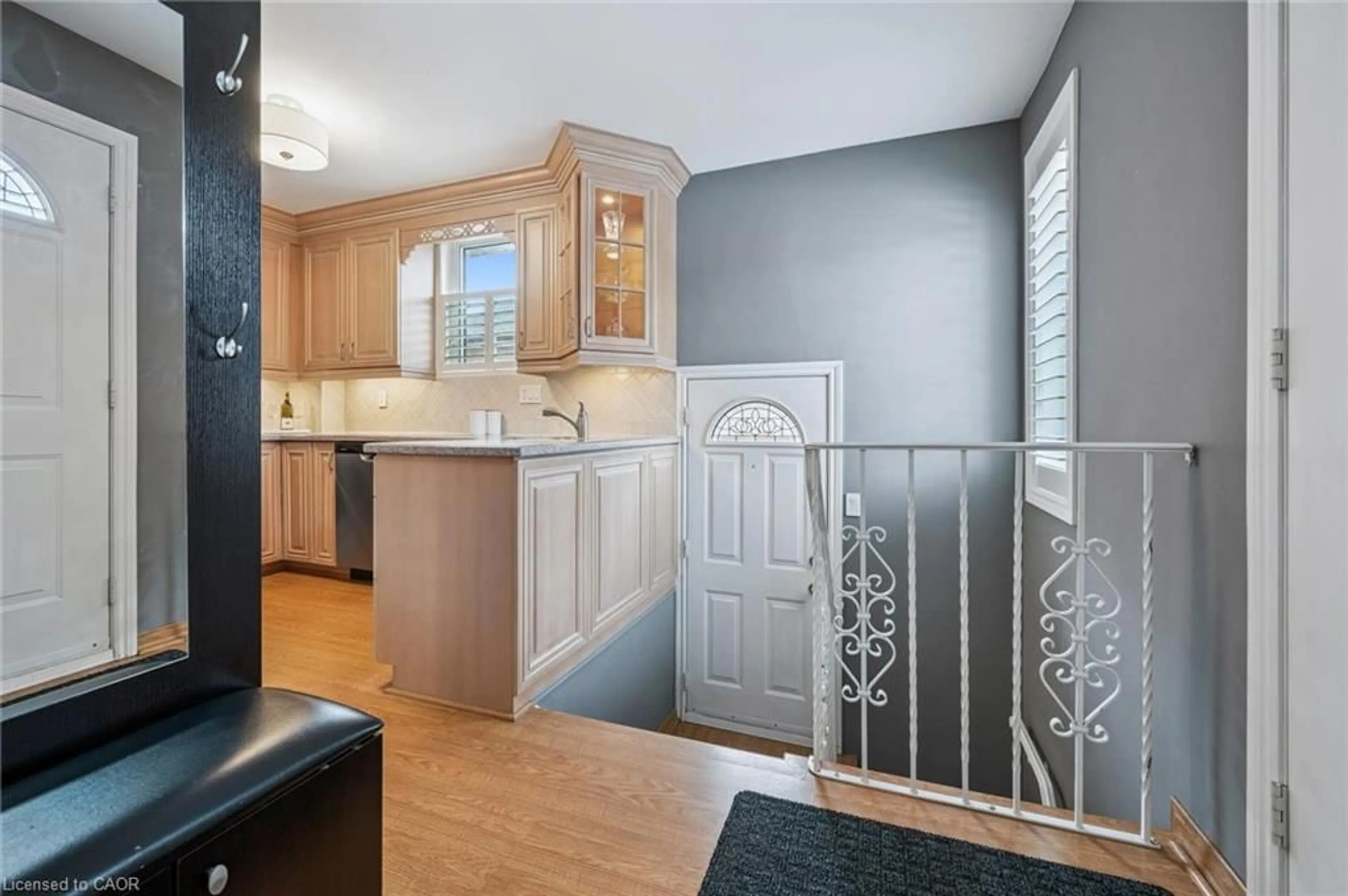 Unknown for 70 Westleigh Cres, Etobicoke Ontario M8W 3Z7