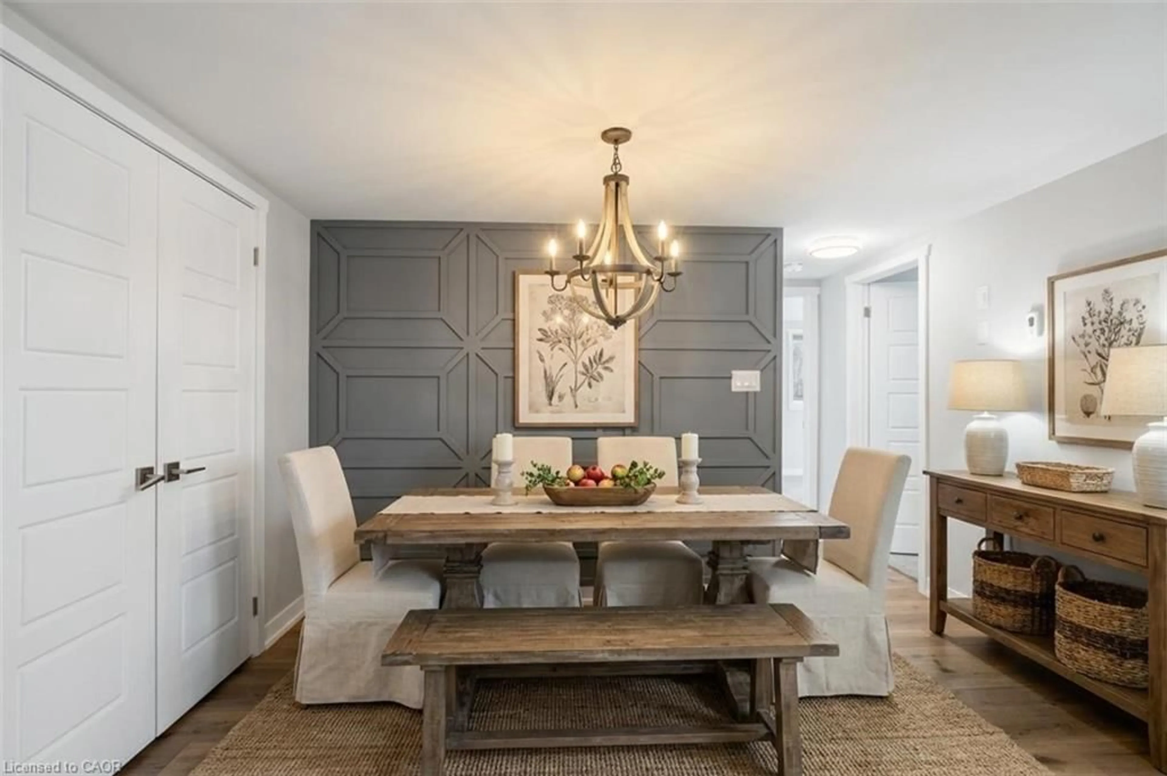 Dining room, wood/laminate floor for 1331 Countrystone Dr #A14, Kitchener Ontario N2T 2Z6