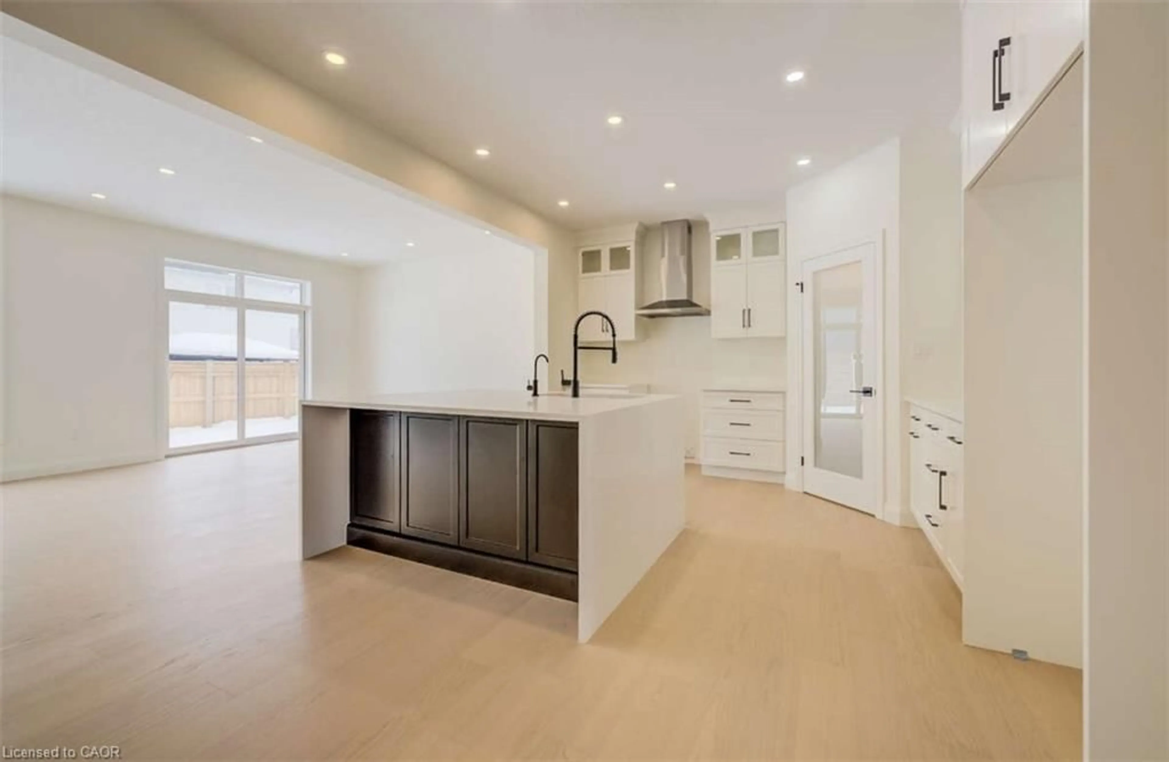 Open concept kitchen, ceramic/tile floor for 124 Grand Flats Trail, Kitchener Ontario N2A 0K7