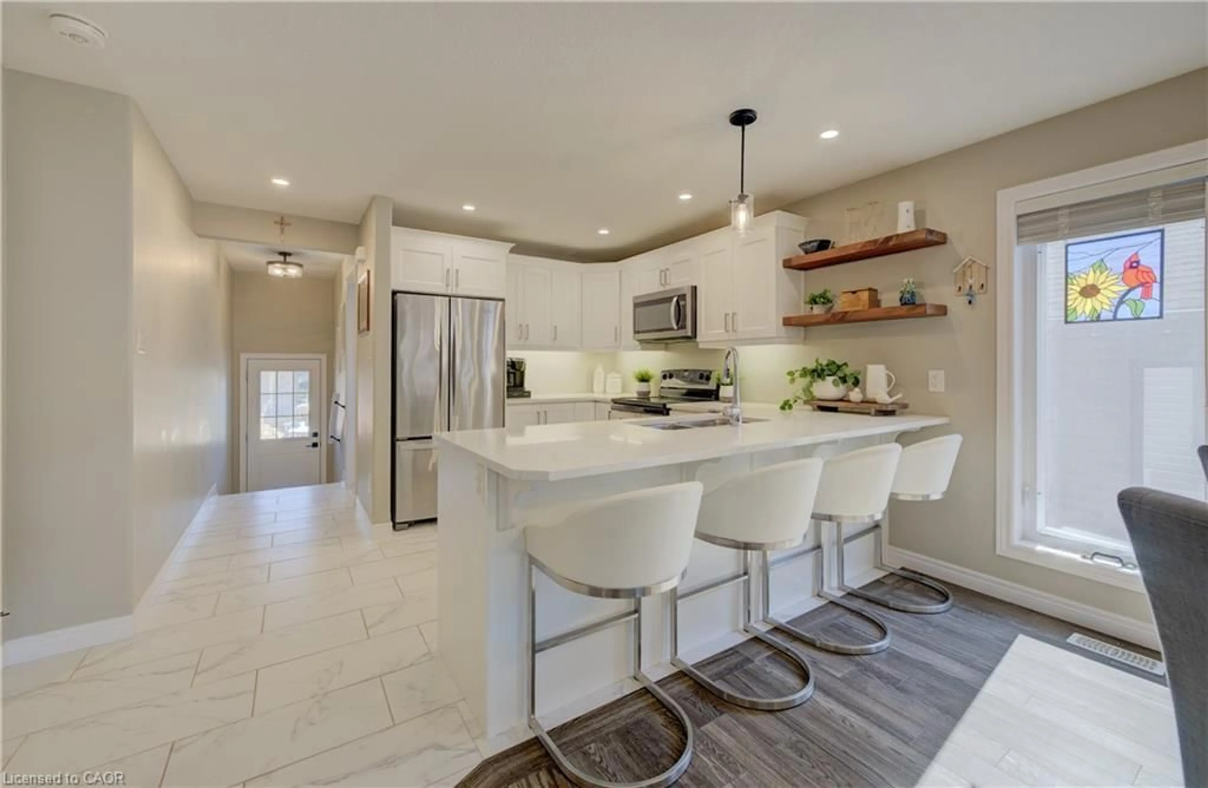 Open concept kitchen, ceramic/tile floor for 56 Norfolk St, Waterford Ontario N0E 1Y0