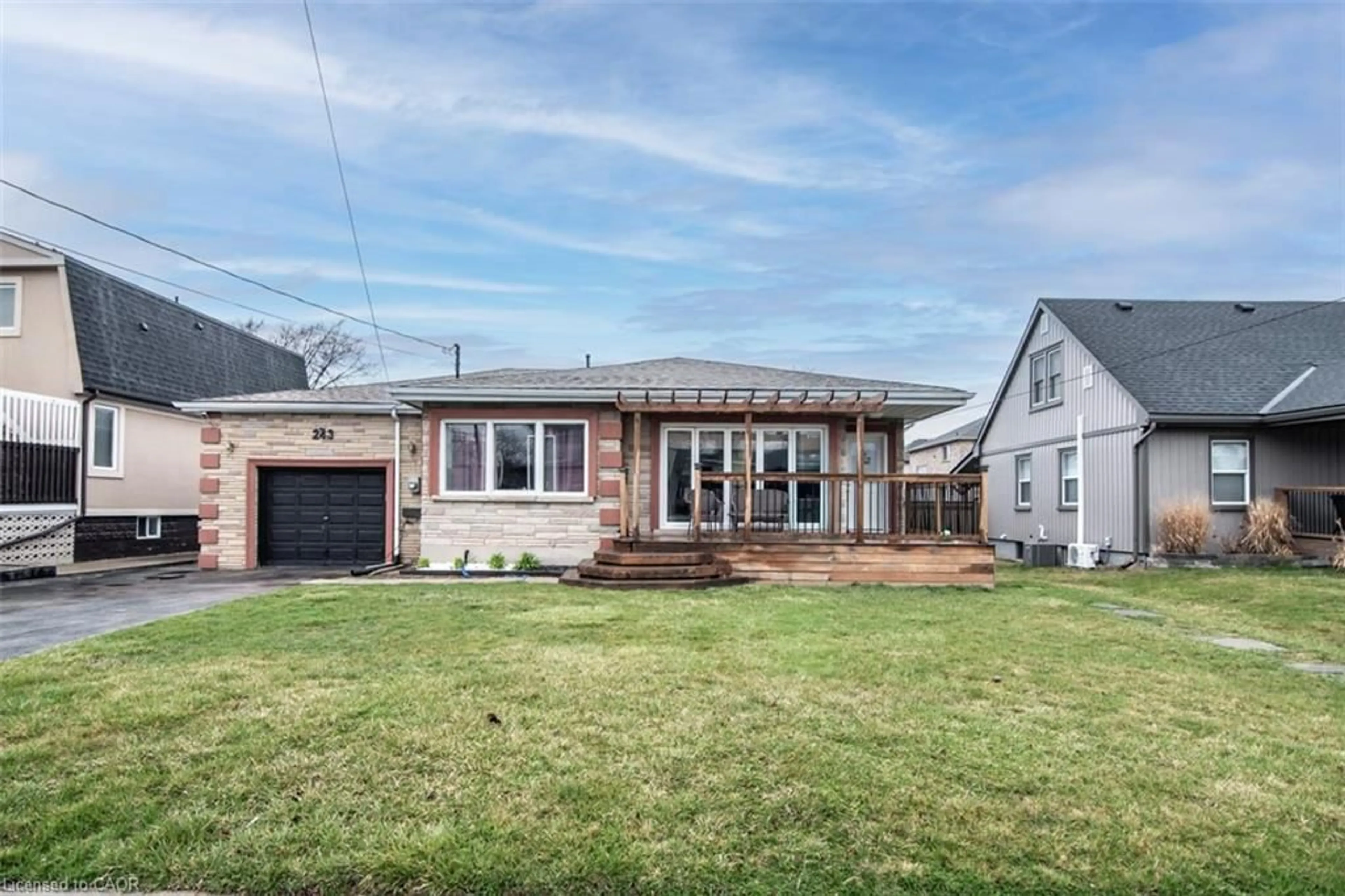 Home with brick exterior material, street for 243 Federal St, Stoney Creek Ontario L8E 1P6