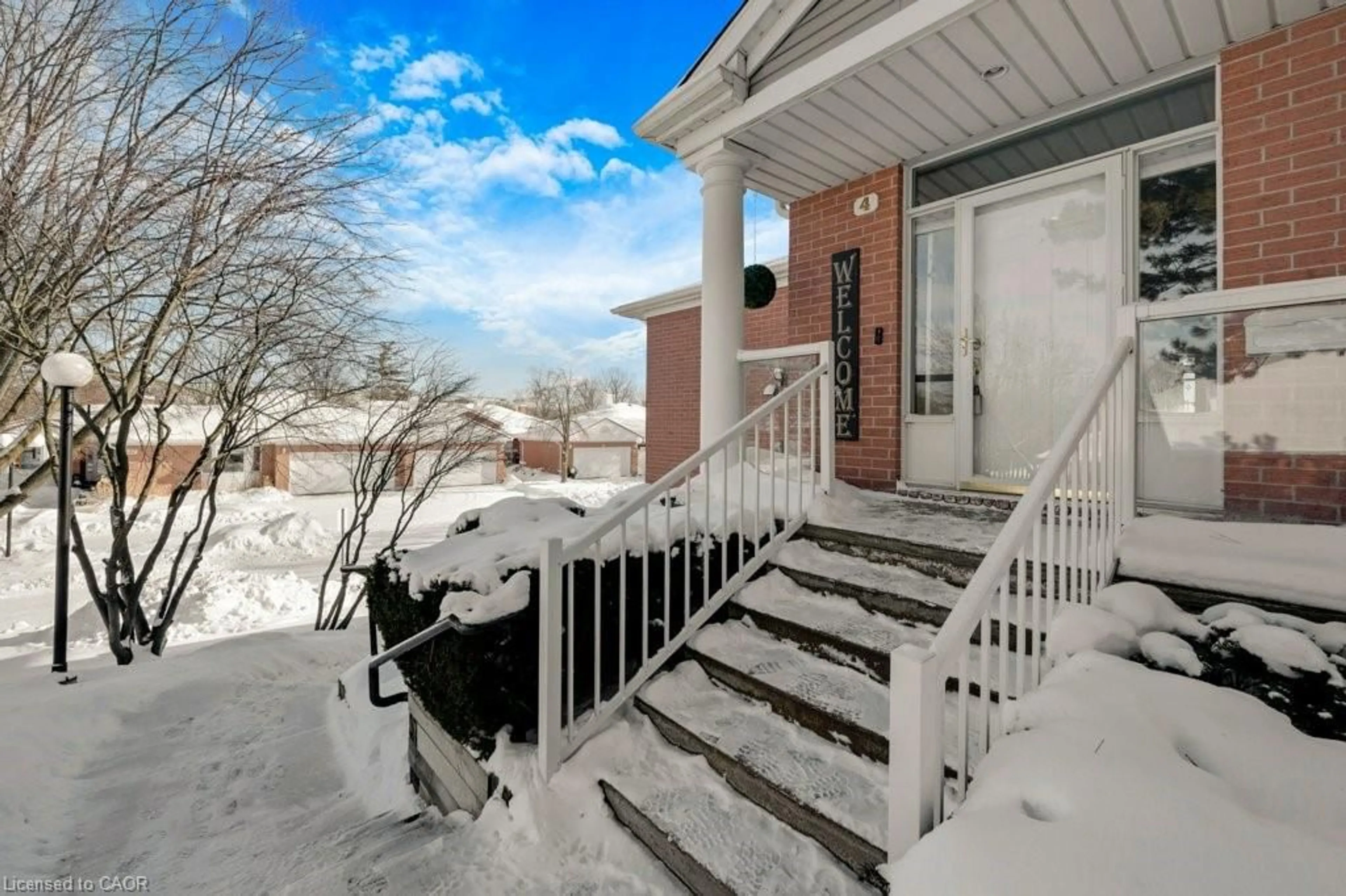 Unknown for 341 George St #4, Cambridge Ontario N1S 4X7