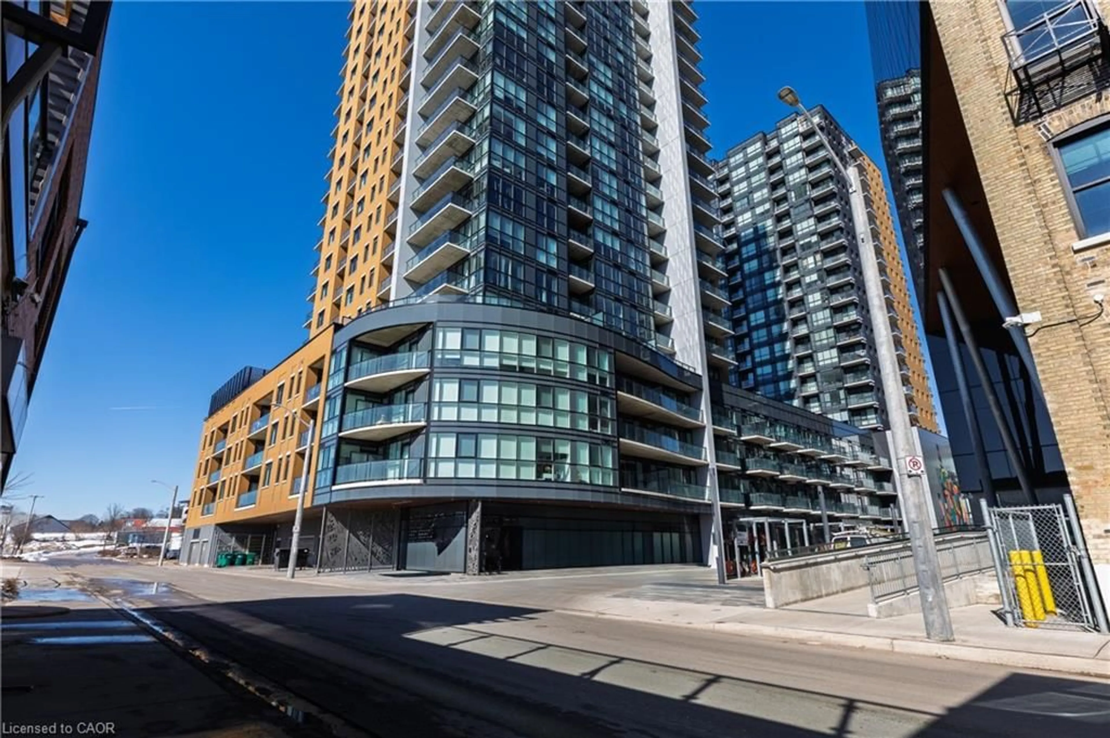 Unknown for 108 Garment St #602, Kitchener Ontario N2G 0E2