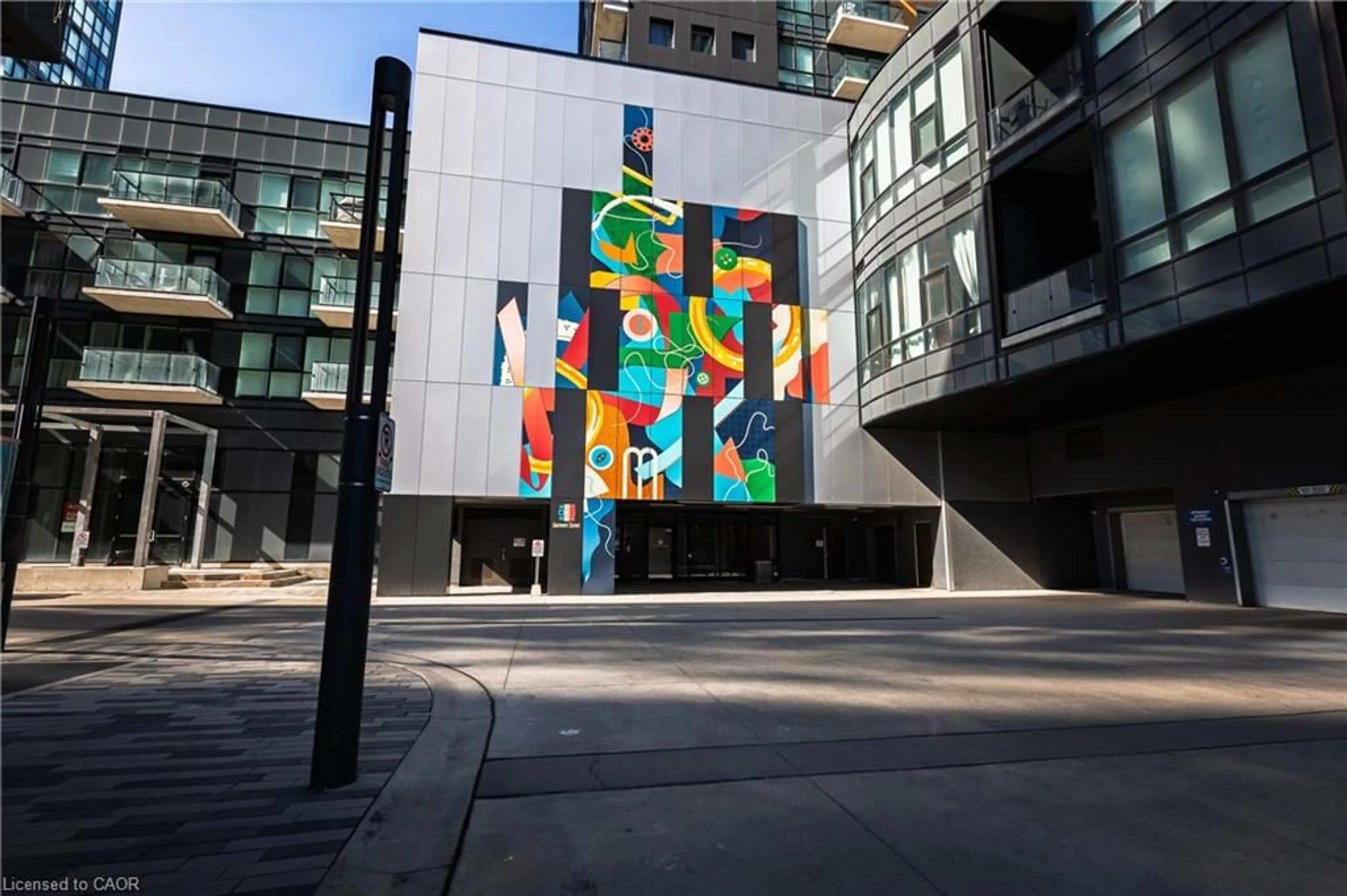 Unknown for 108 Garment St #602, Kitchener Ontario N2G 0E2