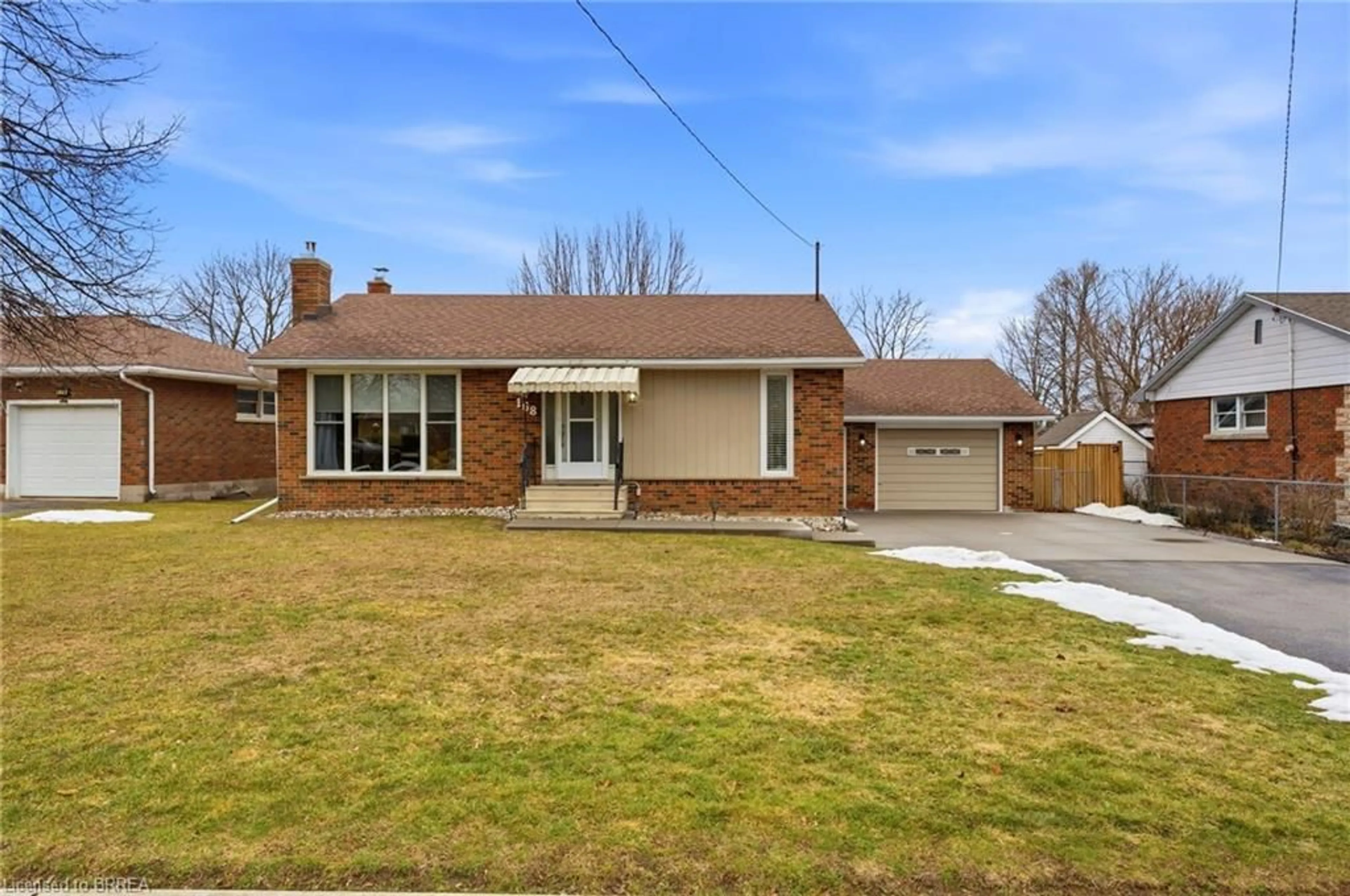 Home with brick exterior material, street for 168 Montclair Cres, Waterford Ontario N0E 1Y0