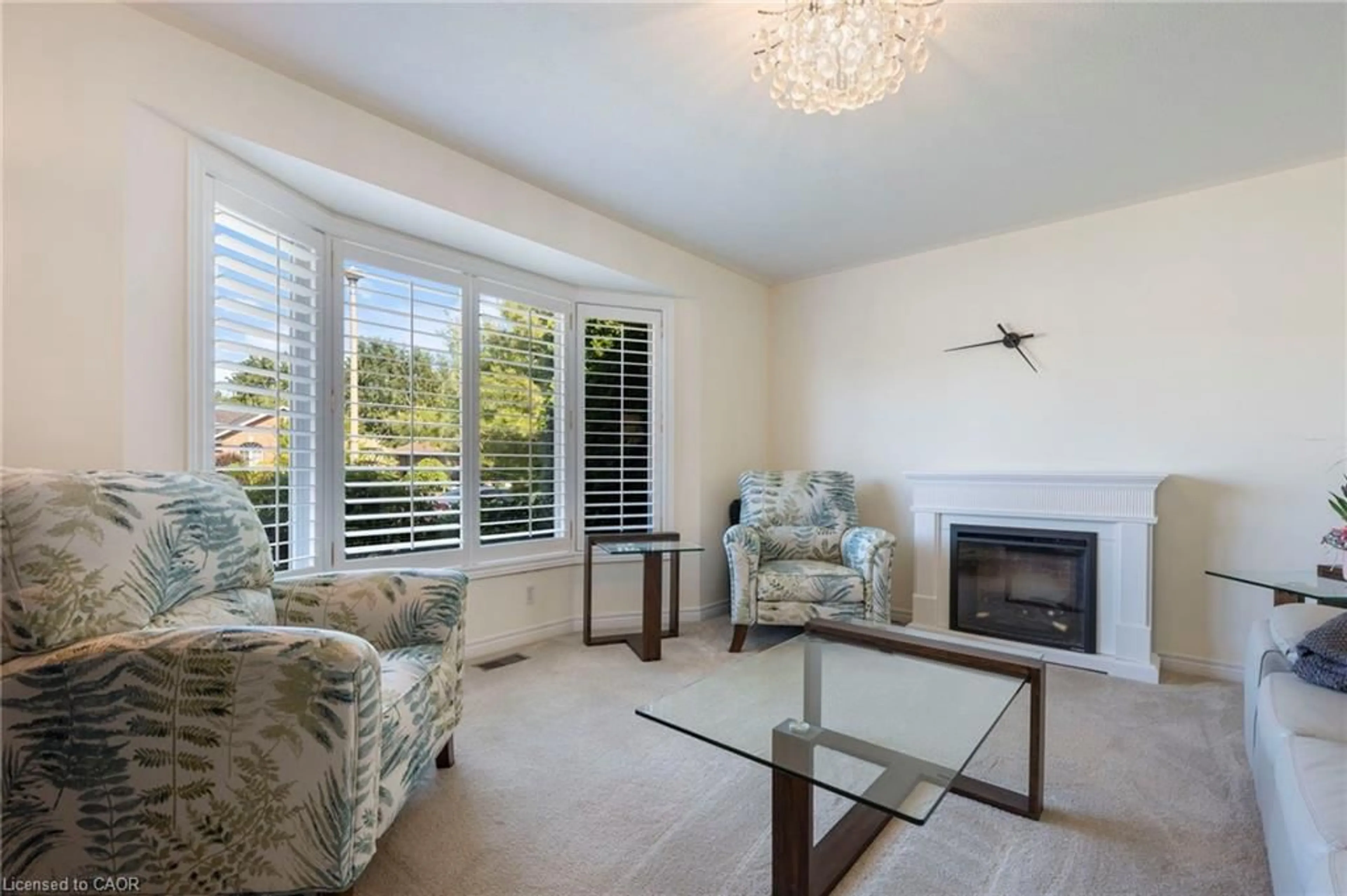 Living room with furniture, unknown for 1 Ravine Crt, Port Dover Ontario N0A 1N6