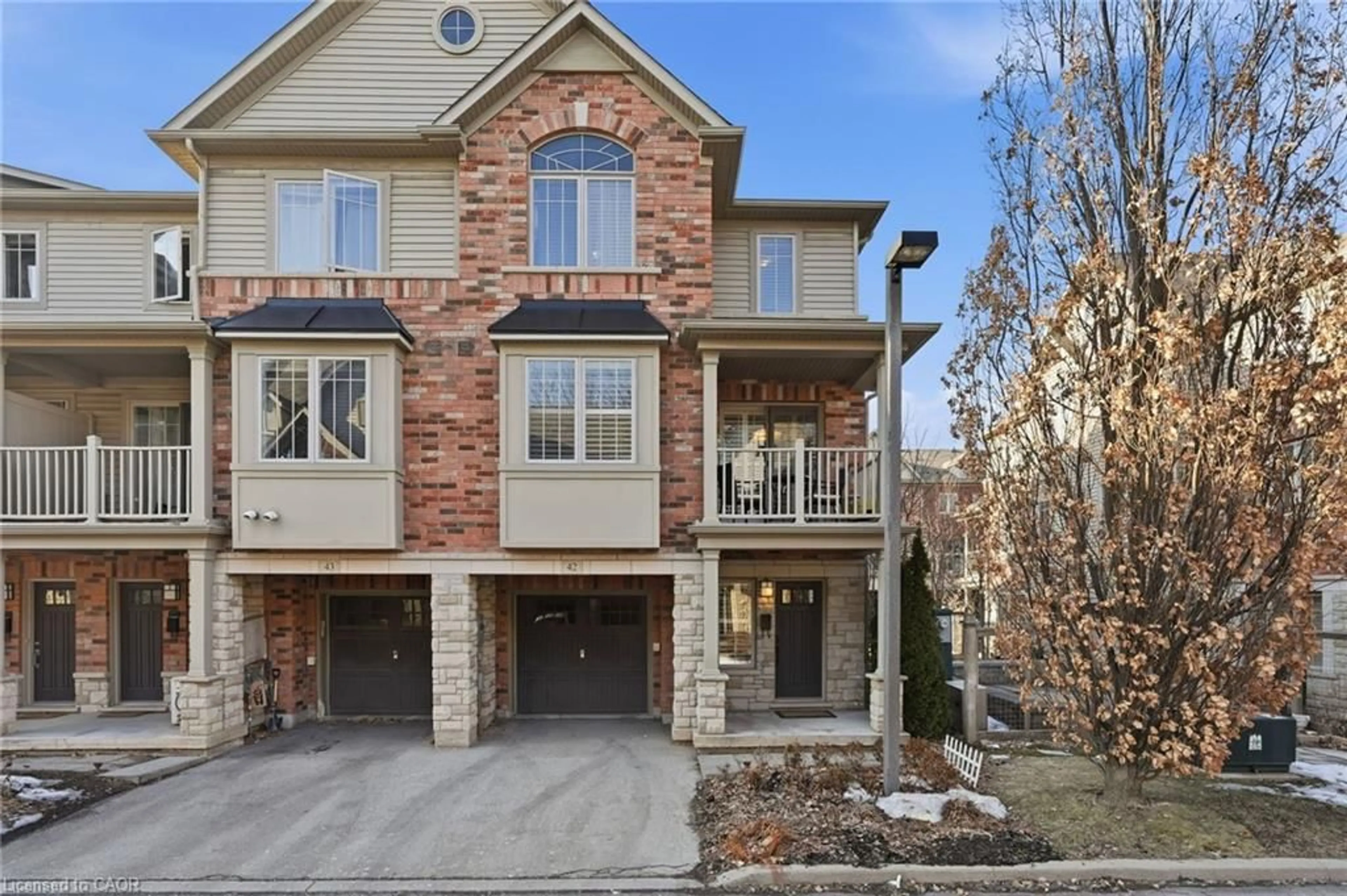Home with brick exterior material, street for 362 Plains Rd #42, Burlington Ontario L7T 0A4