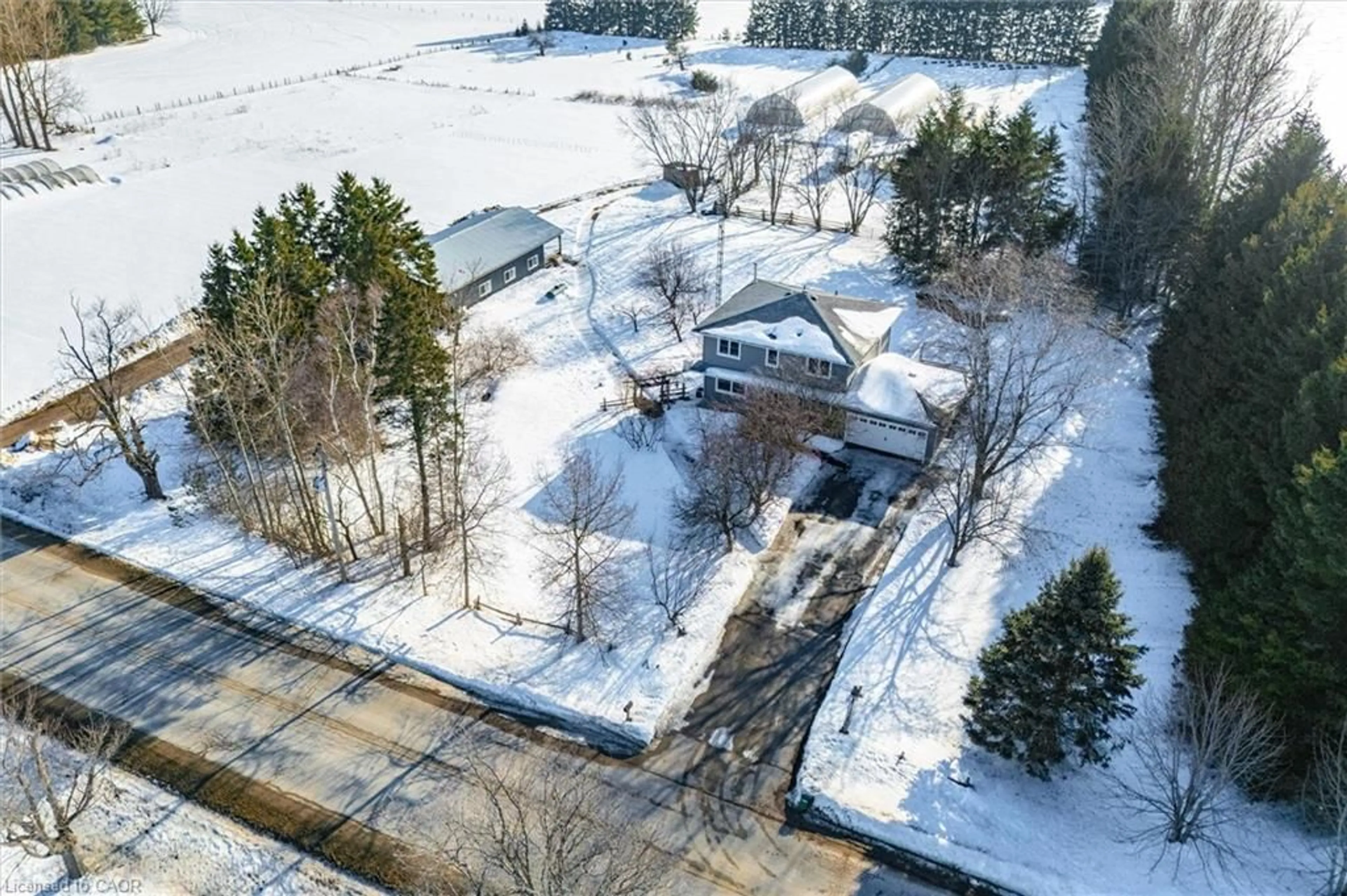 A pic from outside/outdoor area/front of a property/back of a property/a pic from drone, water/lake/river/ocean view for 6794 Sixth Line, Belwood Ontario N0B 1J0