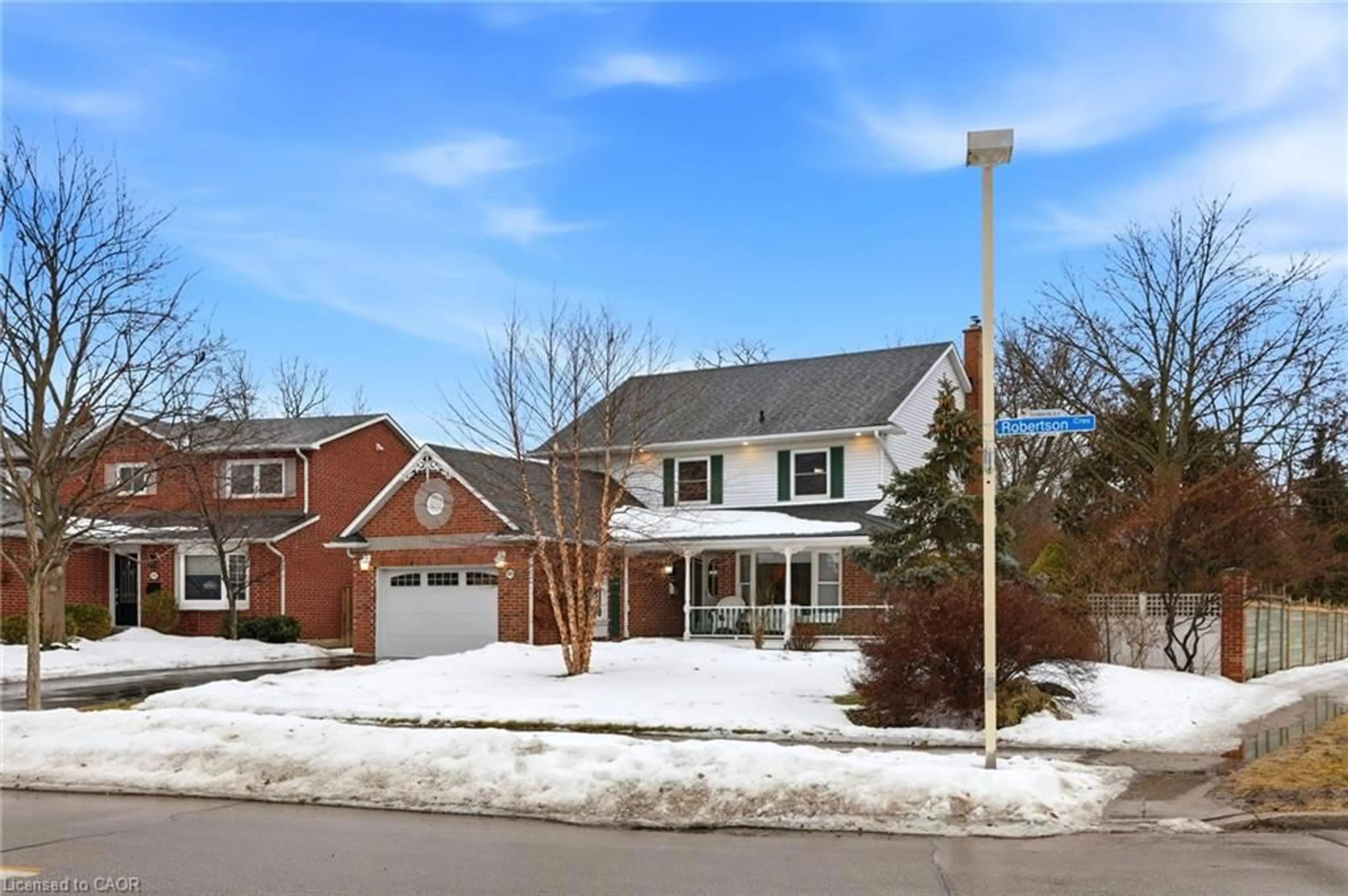 Home with brick exterior material, street for 690 Robertson Cres, Milton Ontario L9T 4V5