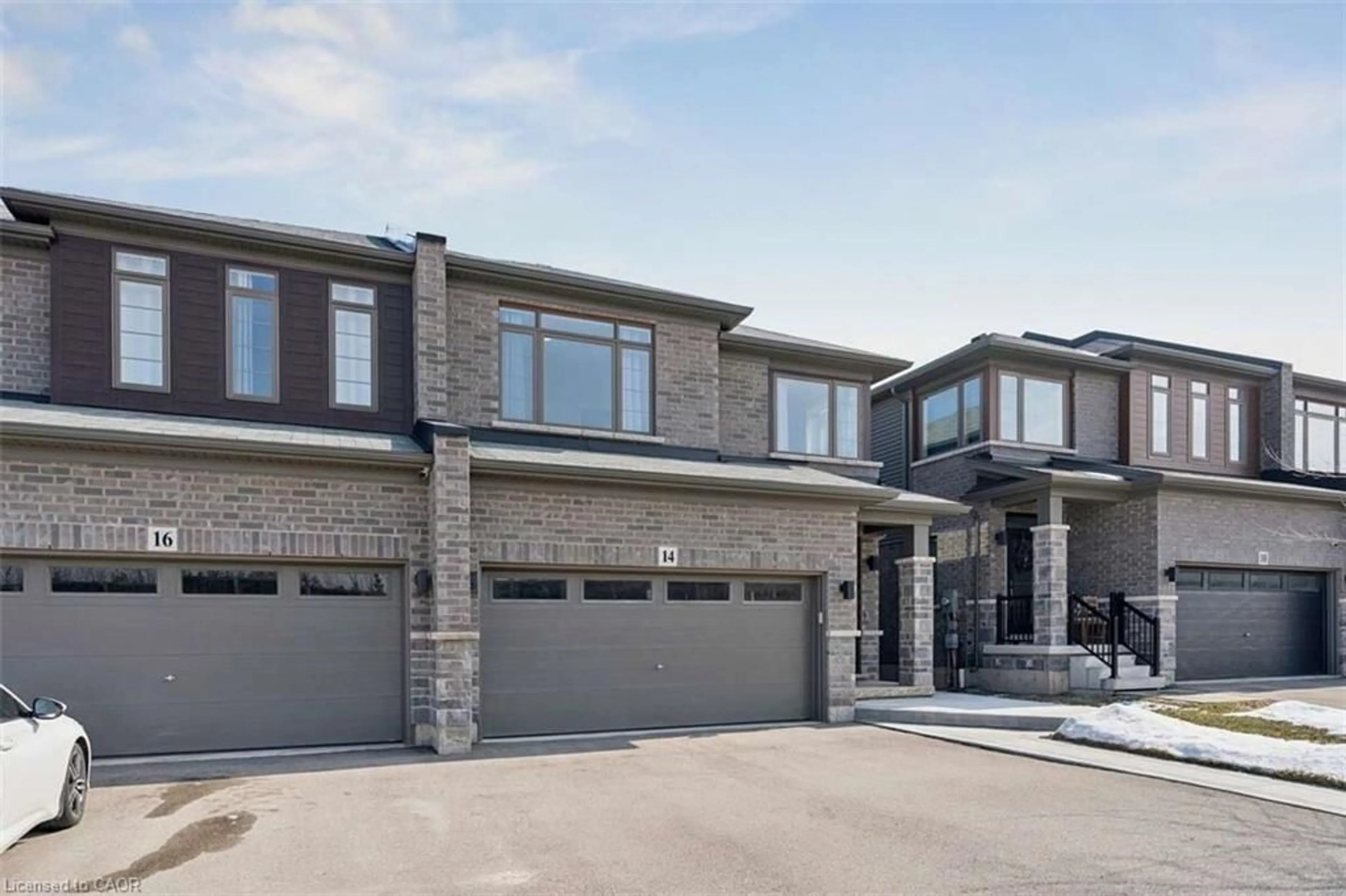 Home with brick exterior material, street for 14 Escarpment Dr, Stoney Creek Ontario L8E 0G4