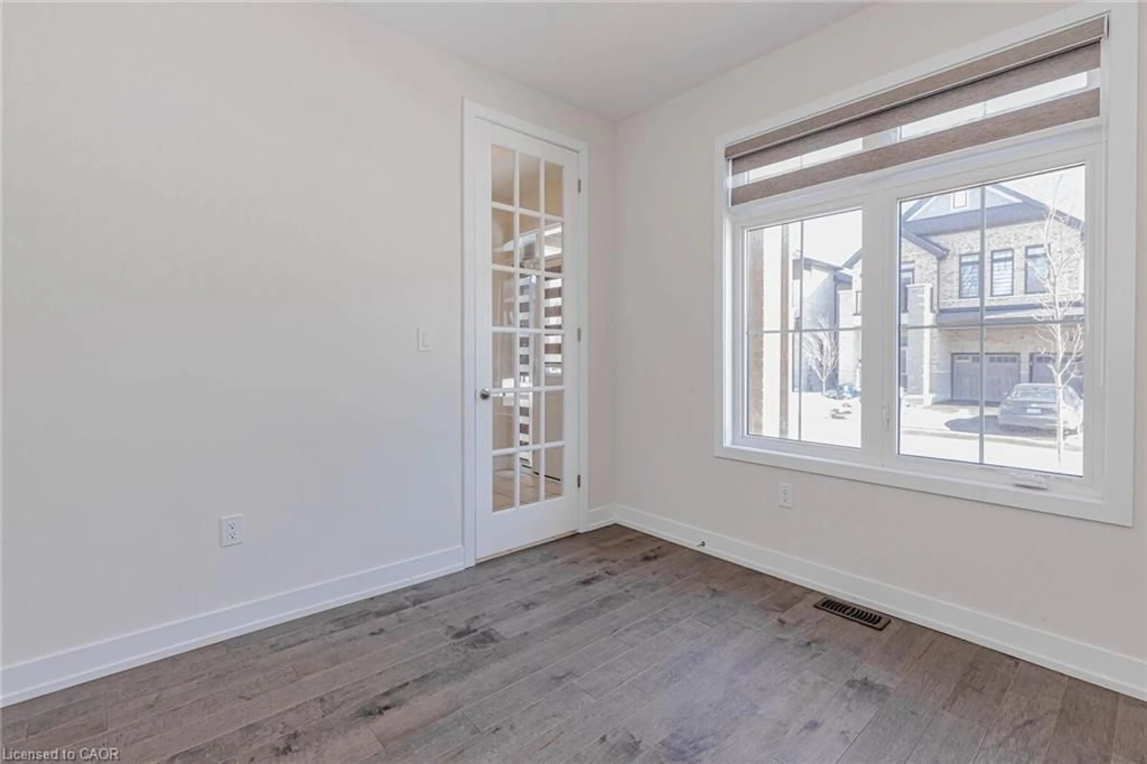 A pic of a room for 1431 Wellwood Terr, Milton Ontario L9E 1V1