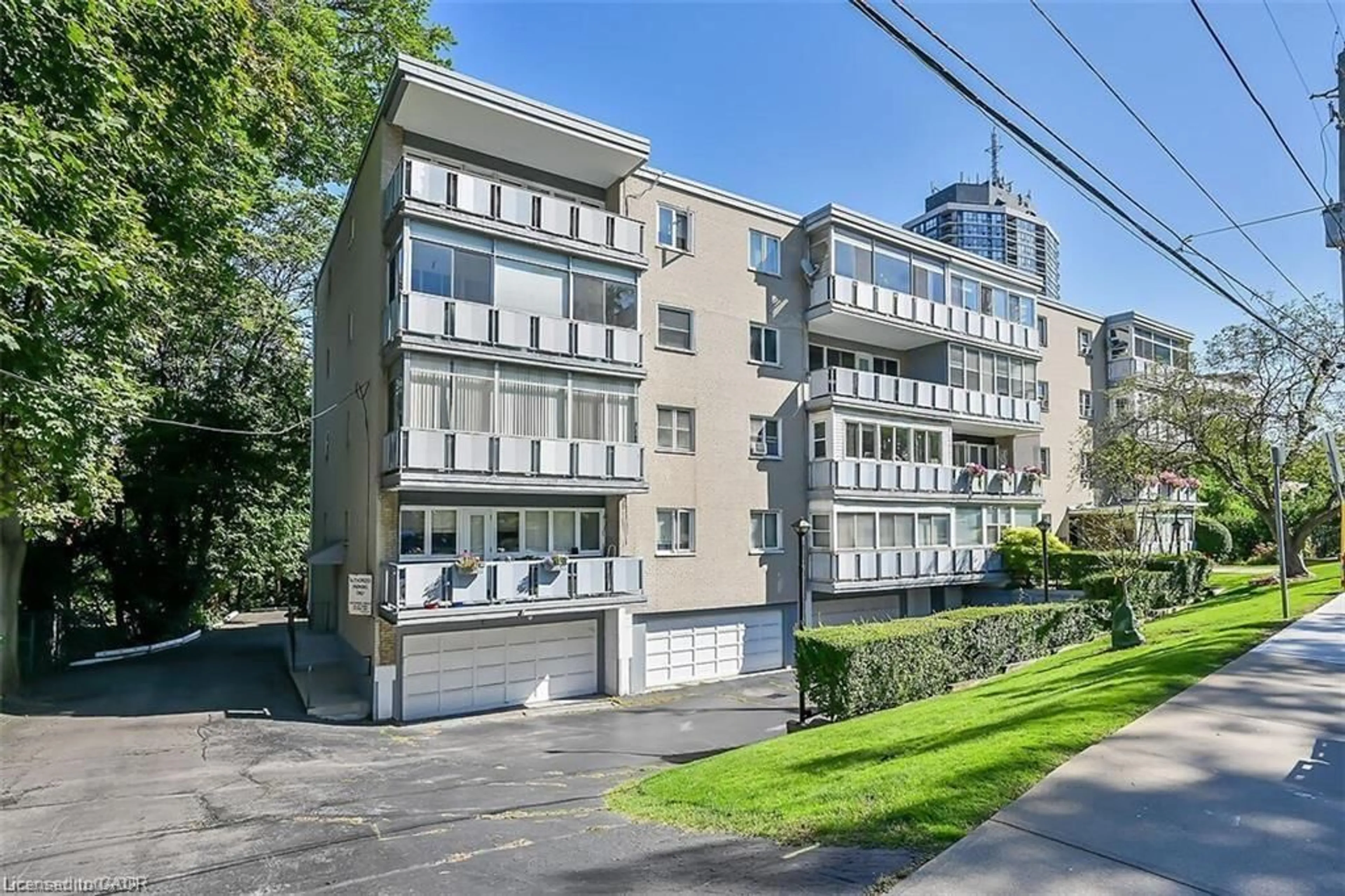 Patio, building for 107 St. Joseph's Dr #106, Hamilton Ontario L8N 2G1