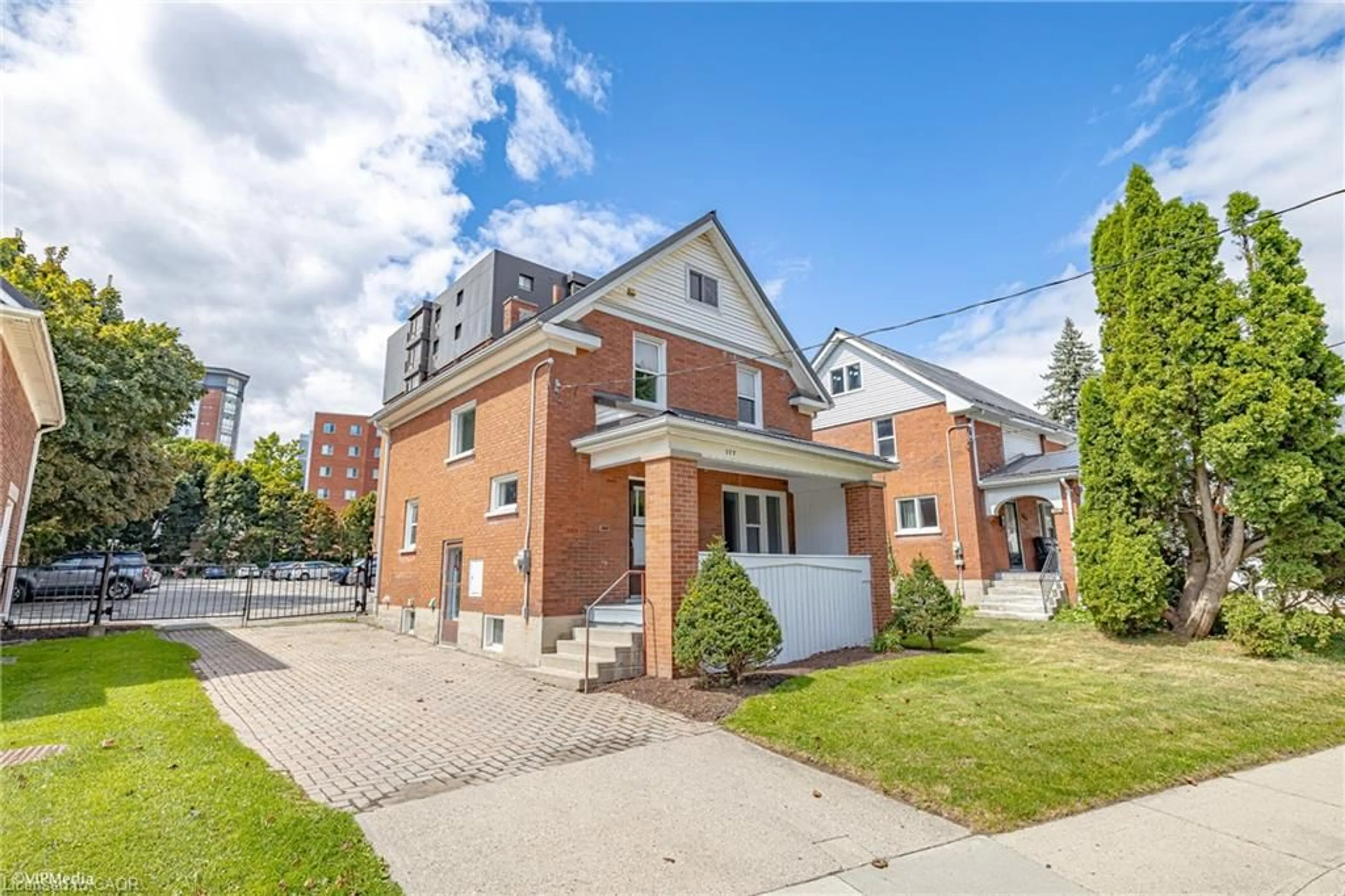 Home with brick exterior material, street for 175 Regina St, Waterloo Ontario N2J 3B4