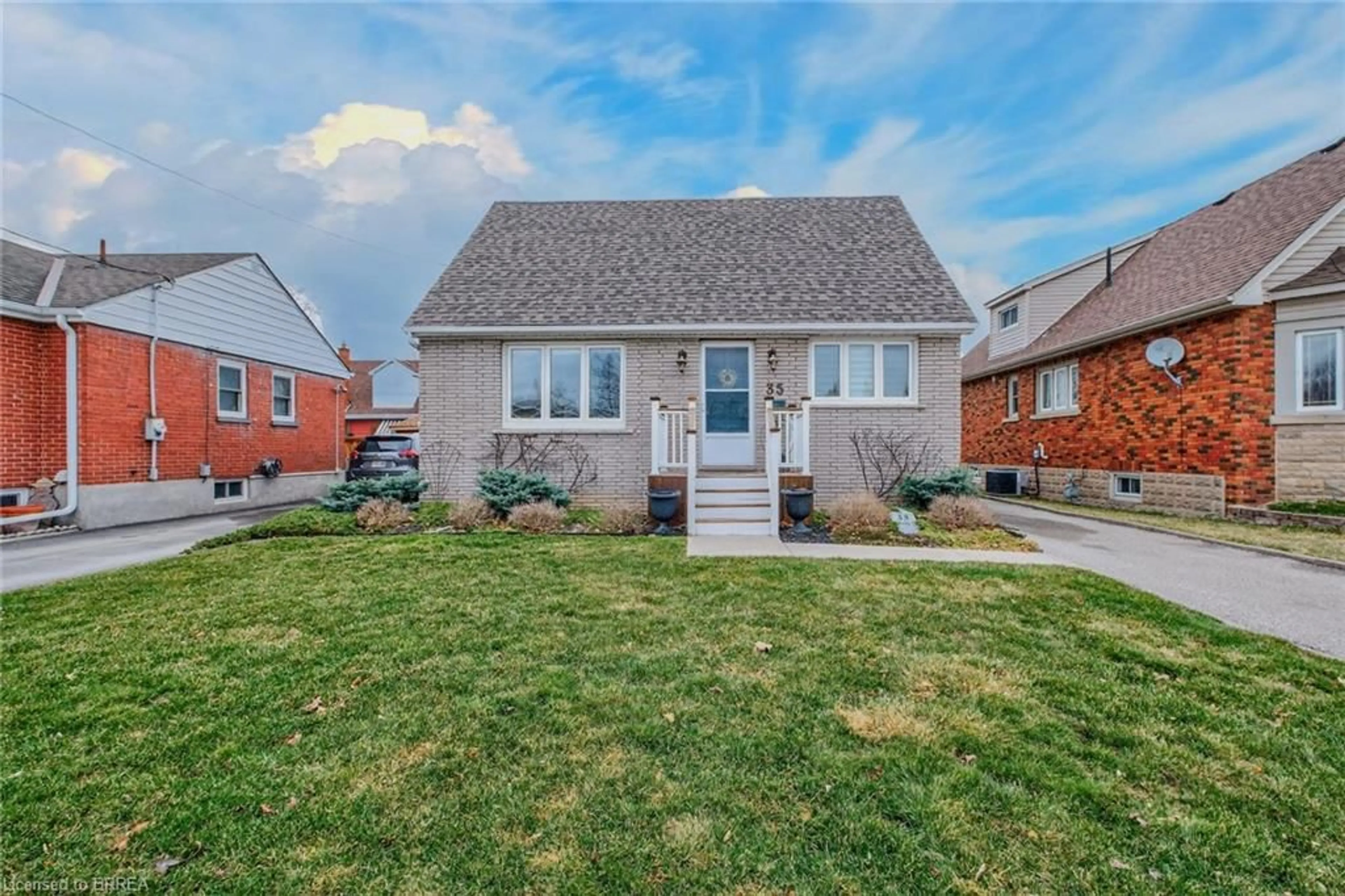 Home with brick exterior material, street for 35 Dorothy St, Brantford Ontario N3S 1G8