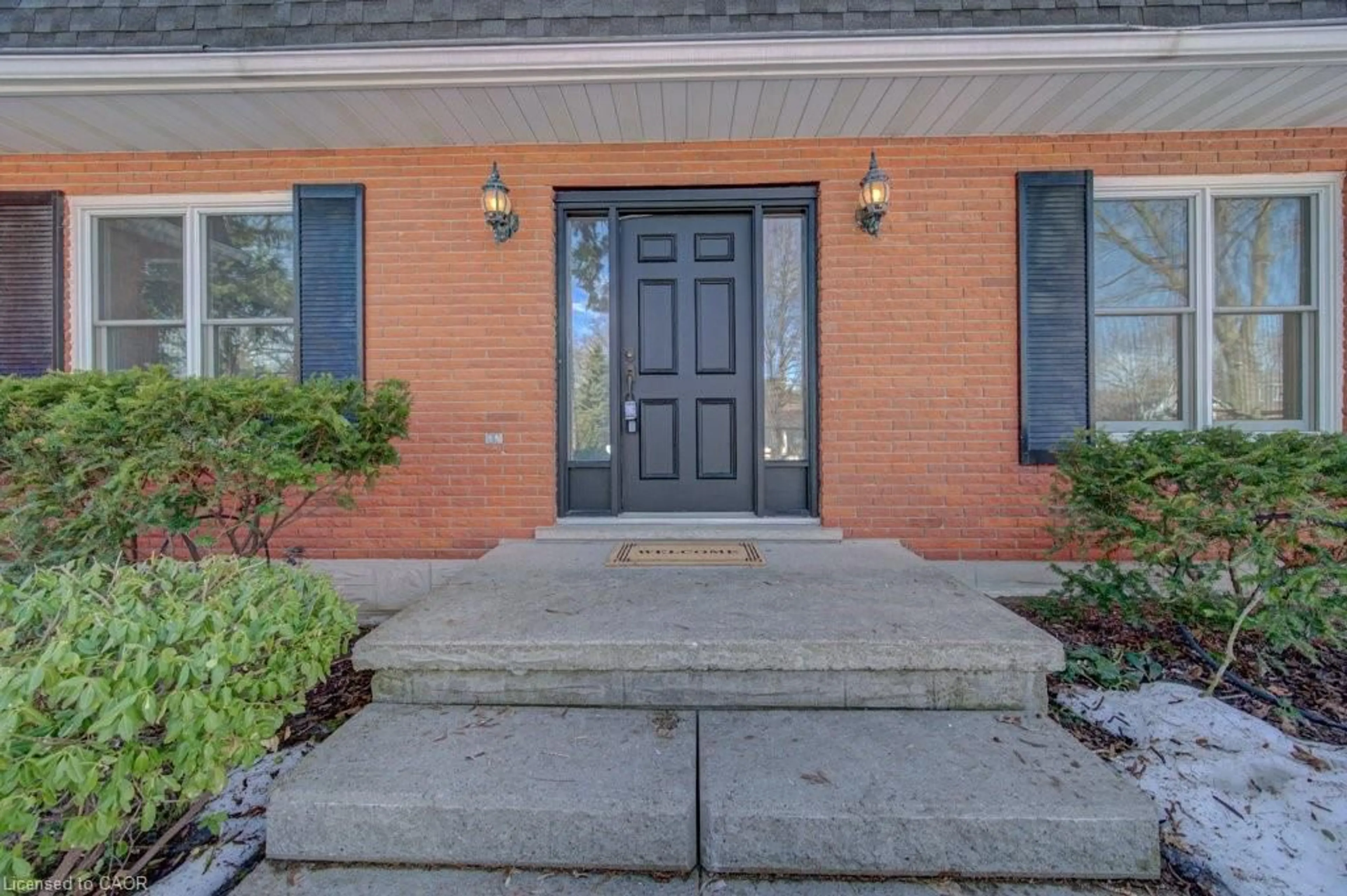 Unknown for 20 Rosslinn Rd, Cambridge Ontario N1S 3K1