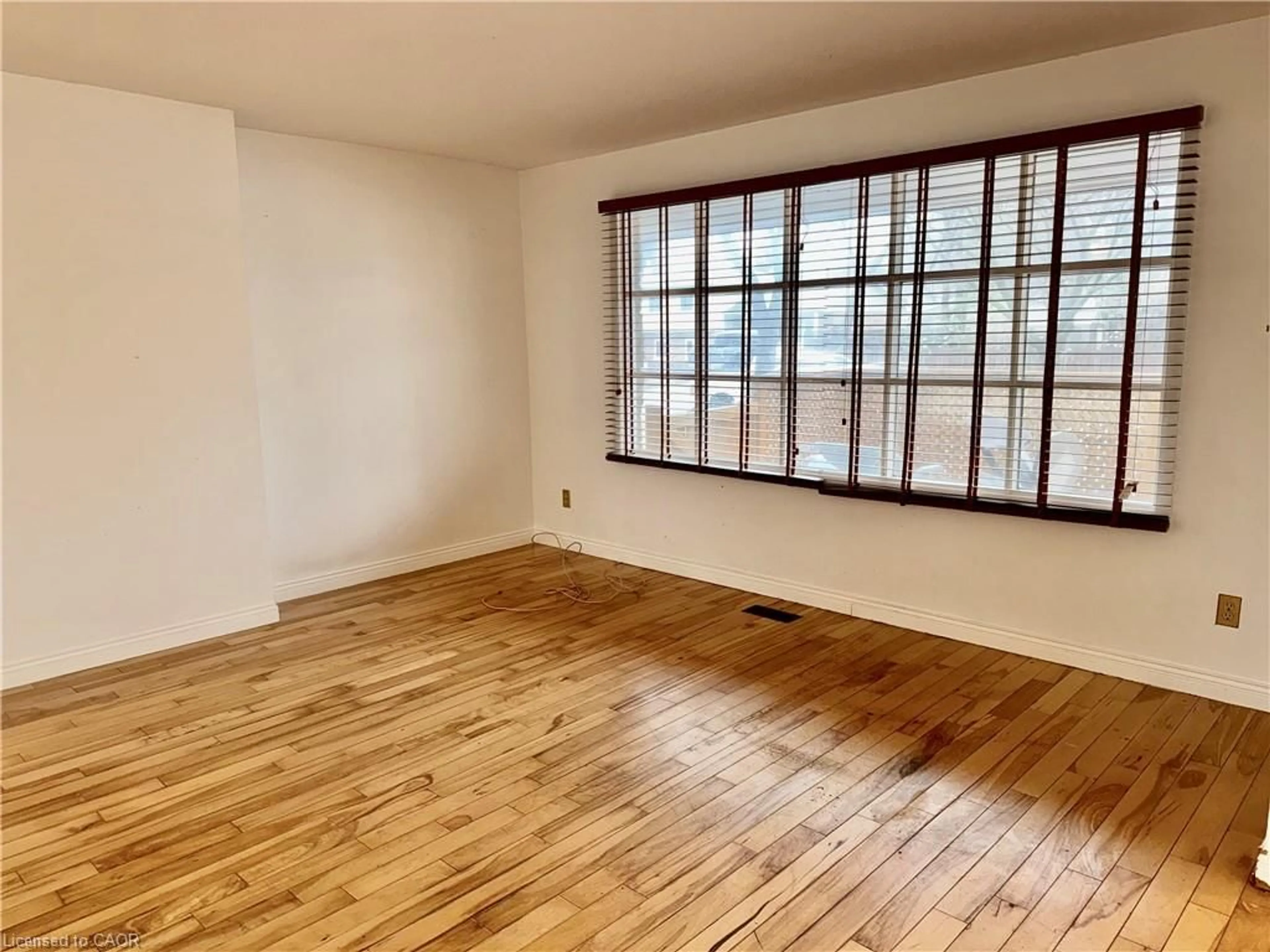 A pic of a room for 854 Westbury Crt, Sarnia Ontario N7T 7R5