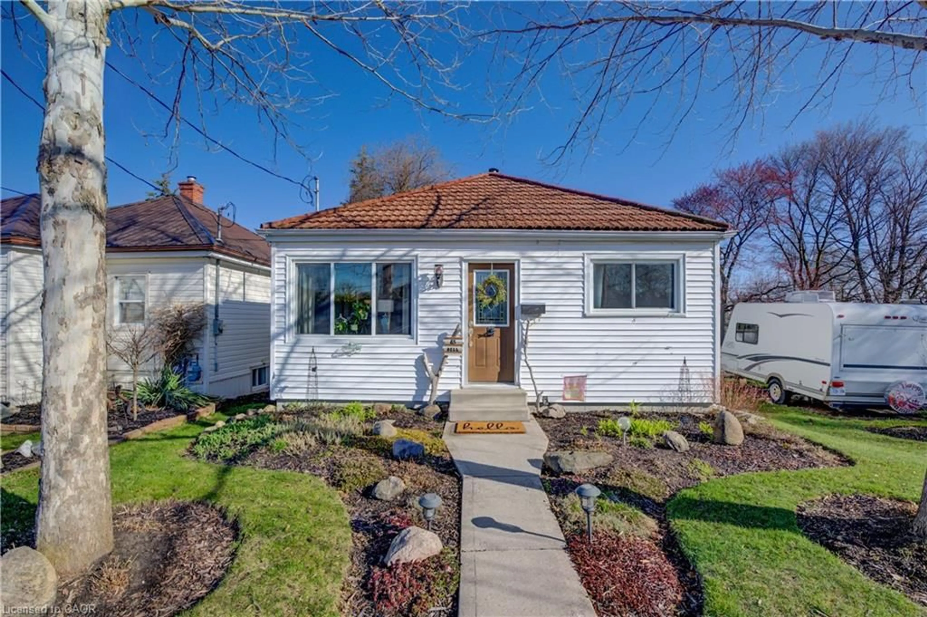 Home with brick exterior material, street for 85 Bell St, Delhi Ontario N4B 1W9