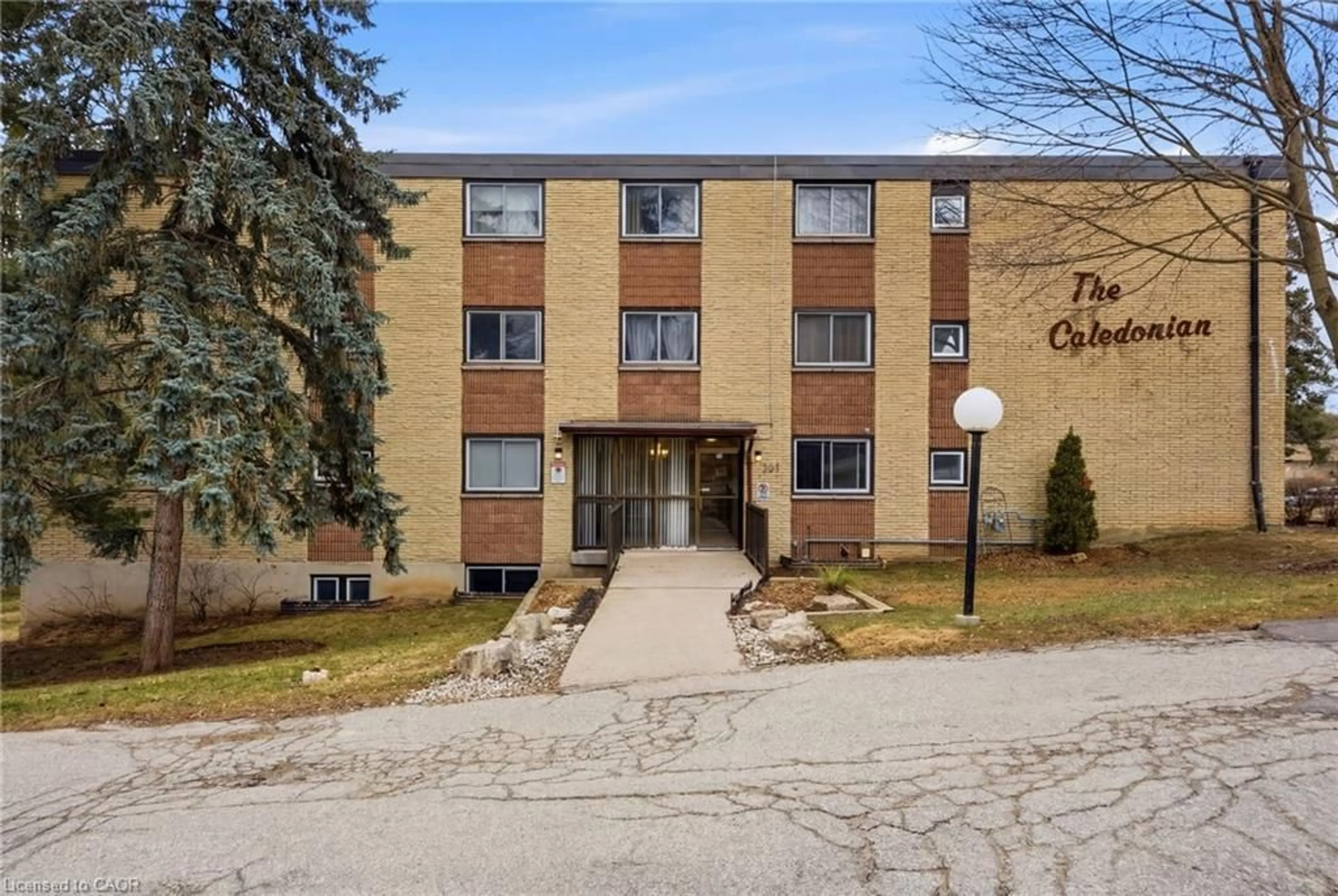 Unknown for 944 Caledonian View #206, Cambridge Ontario N3H 1A5