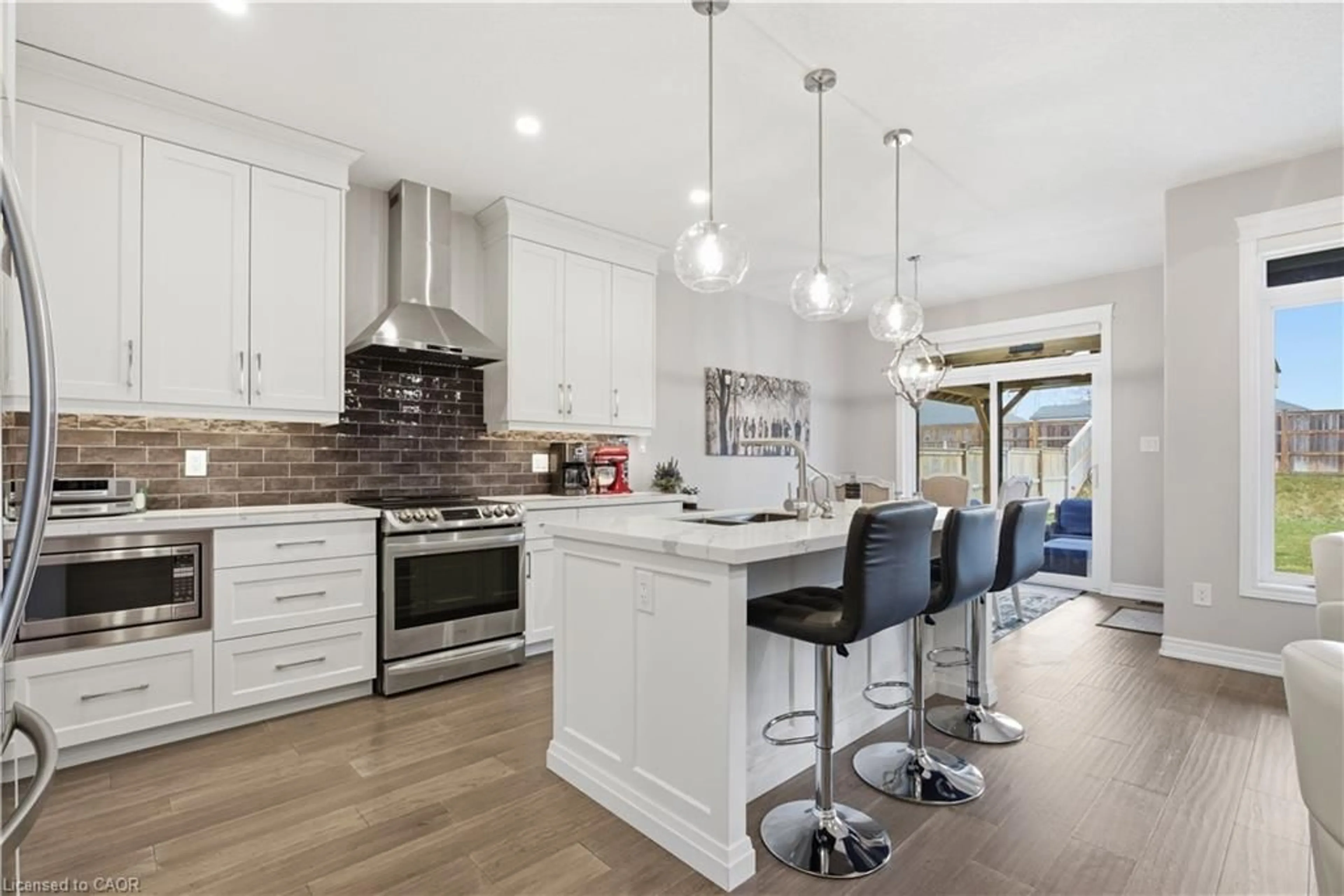 Open concept kitchen, unknown for 192 Oak St, Simcoe Ontario N3Y 0B5