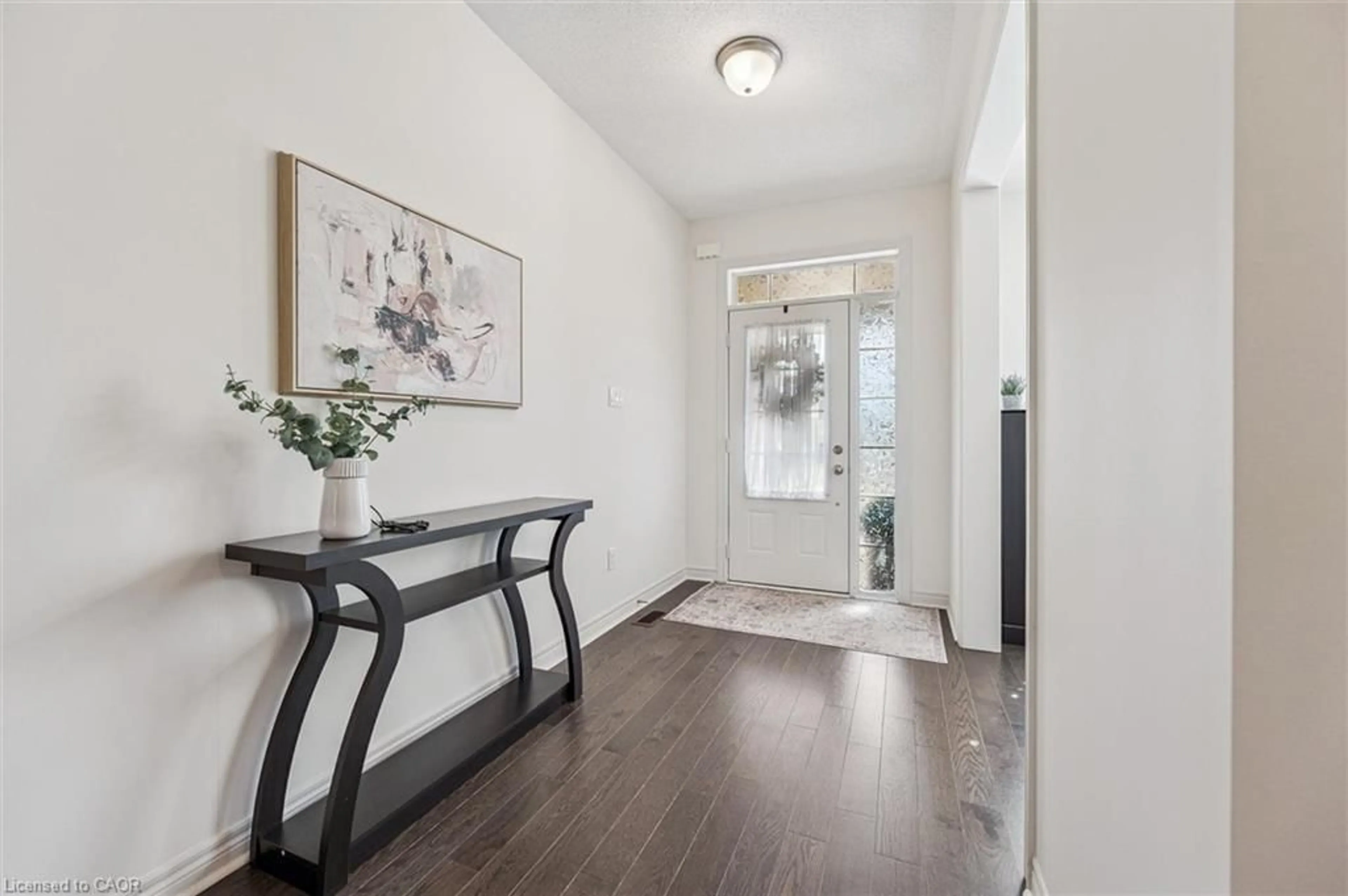 Indoor entryway for 65 Barlow Pl, Paris Ontario N3L 0H1