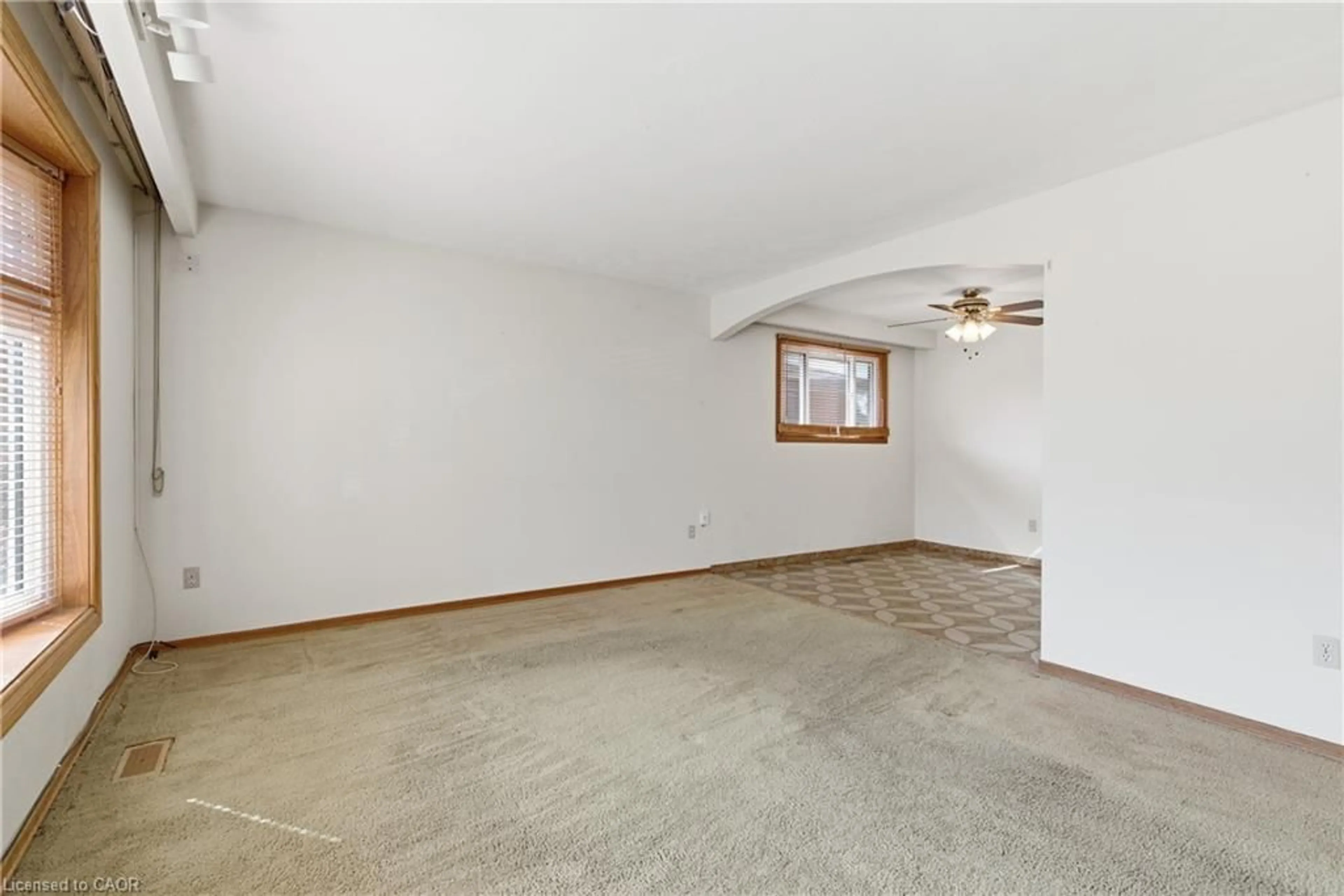 A pic of a room for 83 Riverdale Dr, Hamilton Ontario L8E 1K2