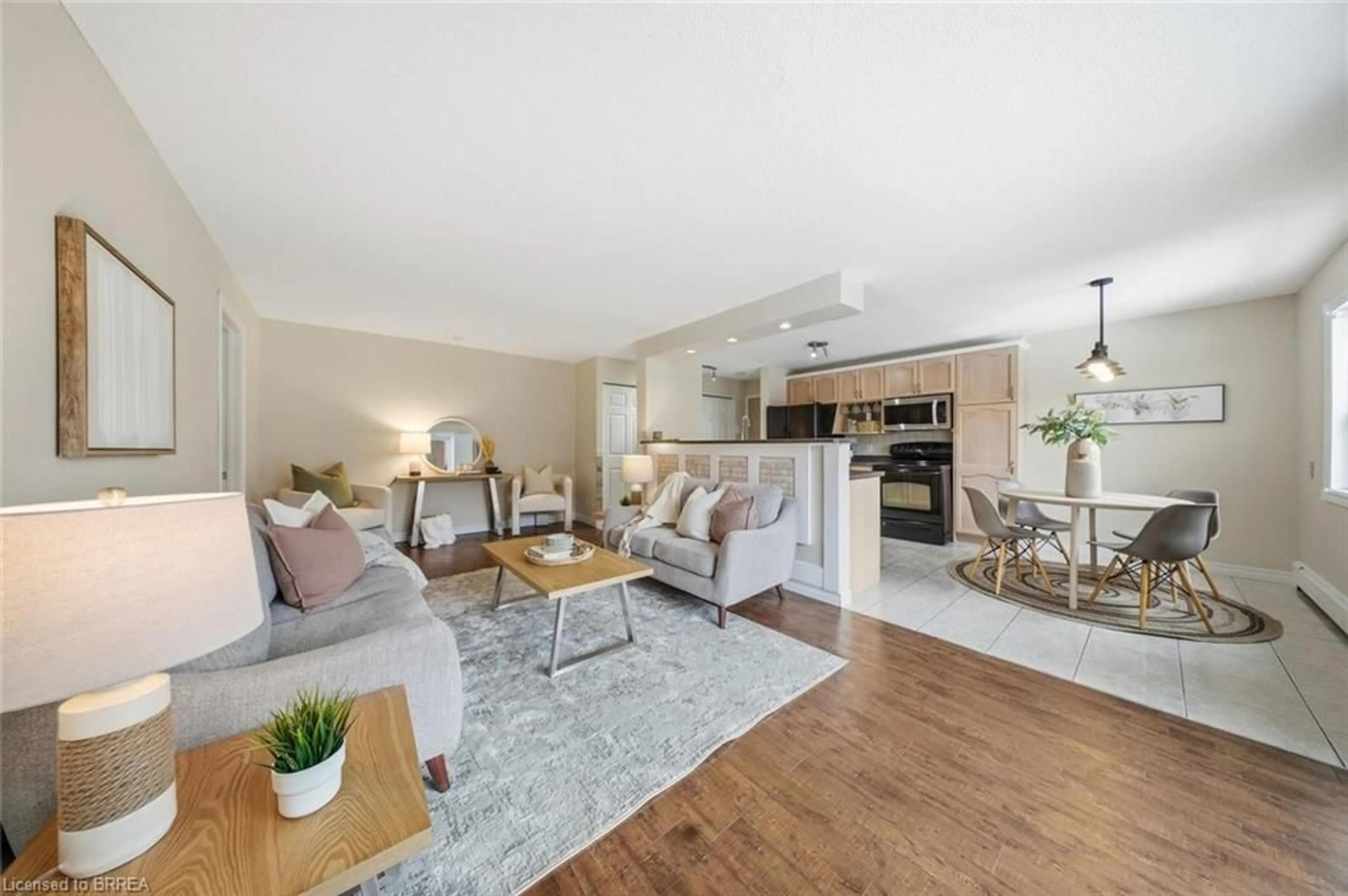 Living room with furniture, unknown for 616 Grey St #16, Brantford Ontario N3S 4Y1