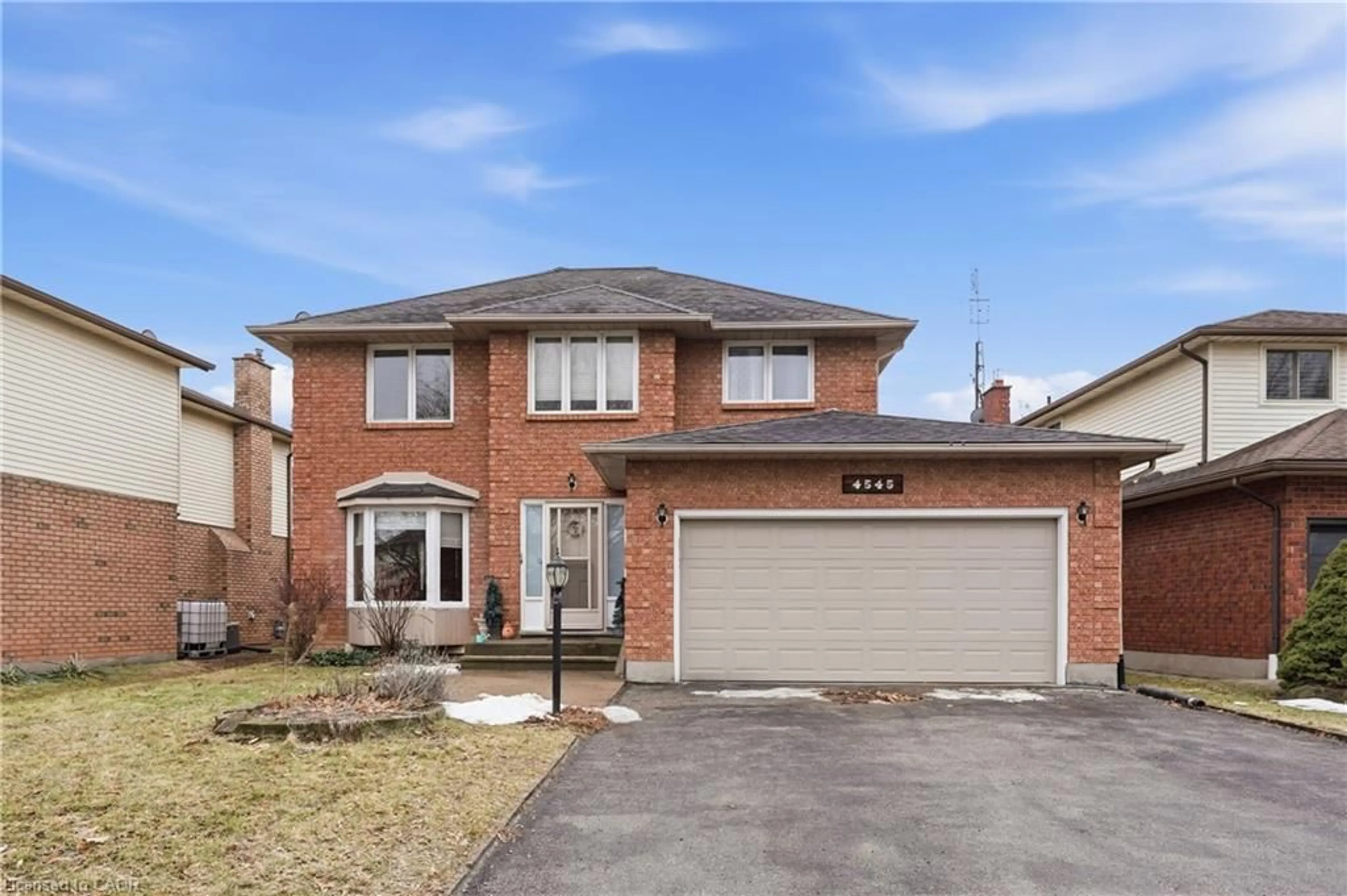 Home with brick exterior material, street for 4545 Green Meadow Blvd, Beamsville Ontario L0R 1B5