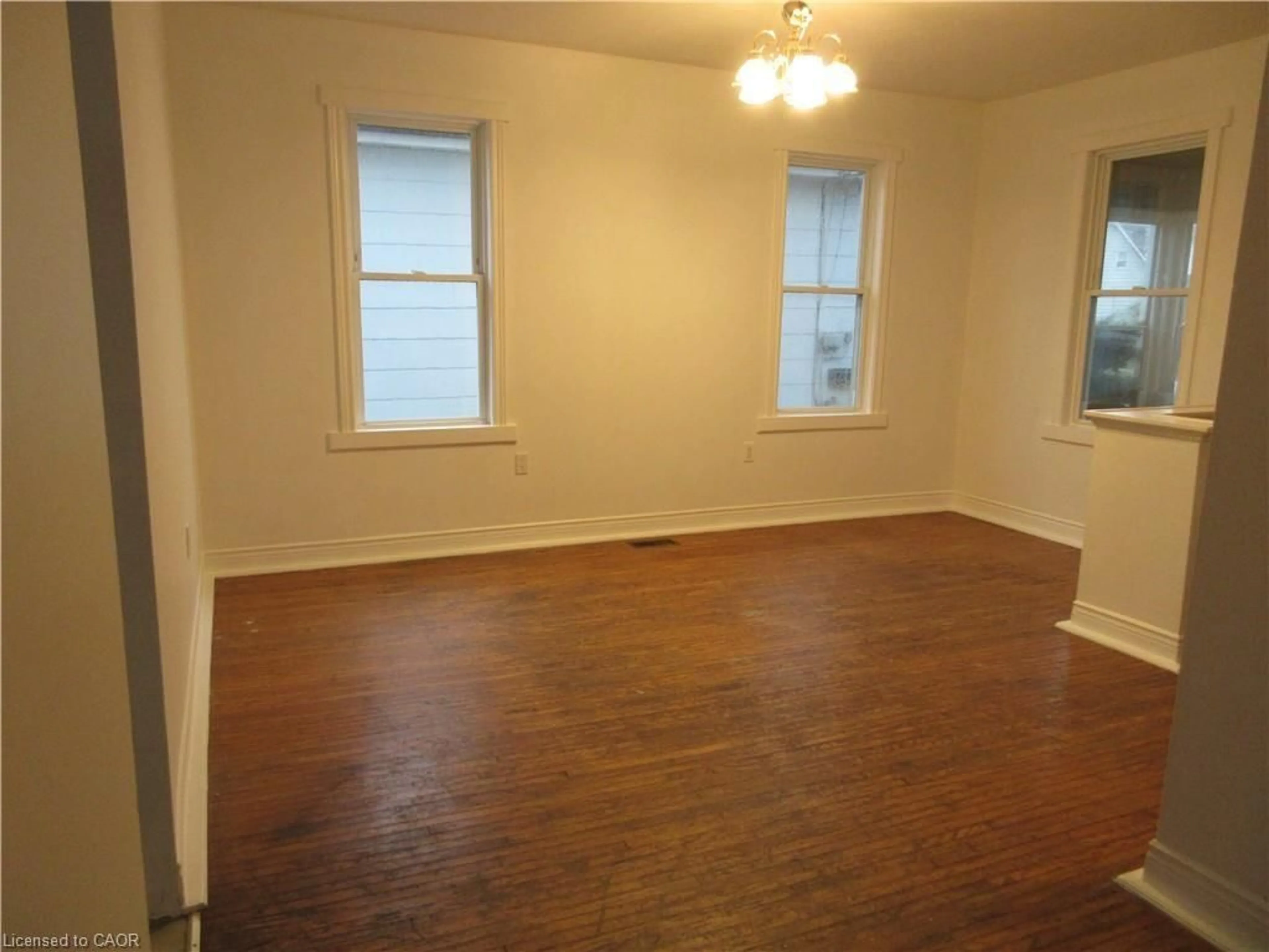 A pic of a room for 713 Cedar St, Dunnville Ontario N1A 2J9