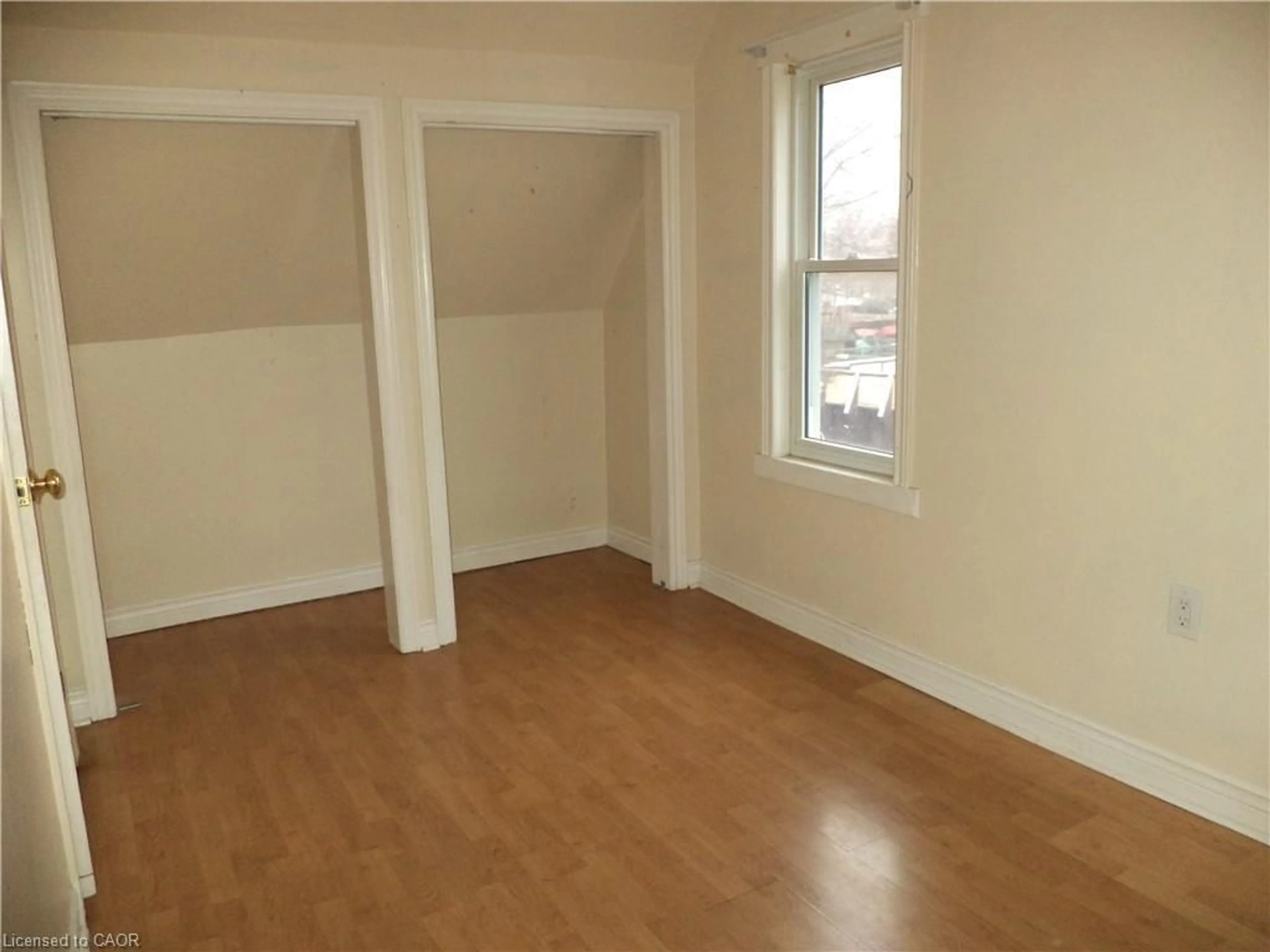 A pic of a room for 713 Cedar St, Dunnville Ontario N1A 2J9